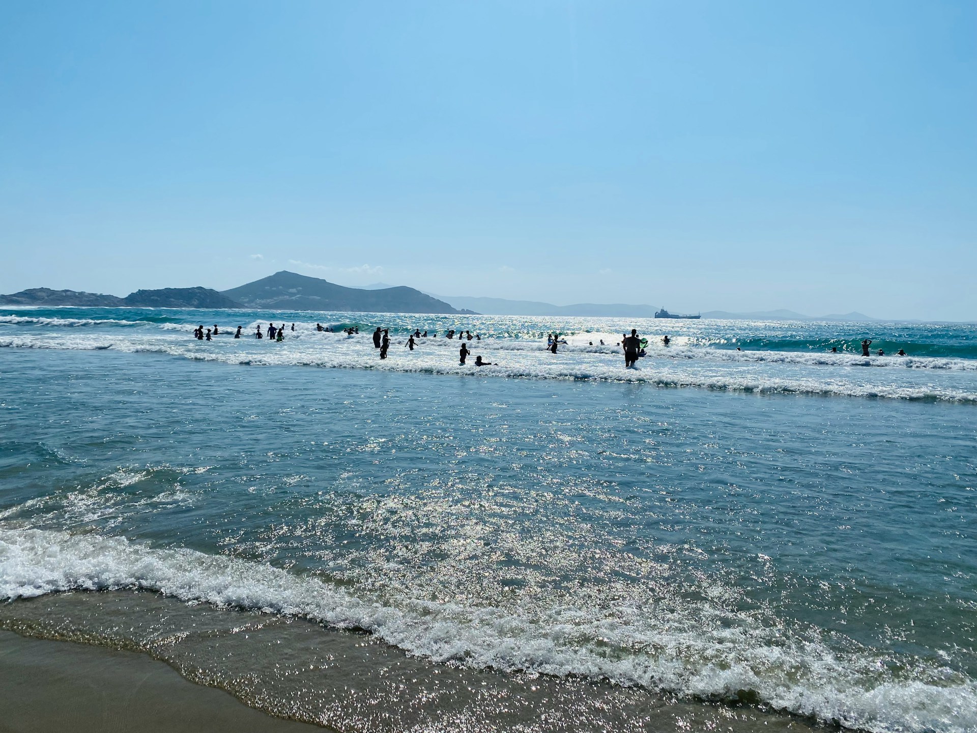 naxos-unsplash