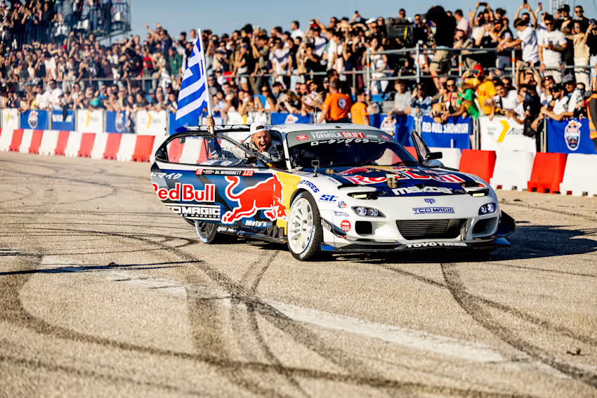 red-bull-showrun (1)