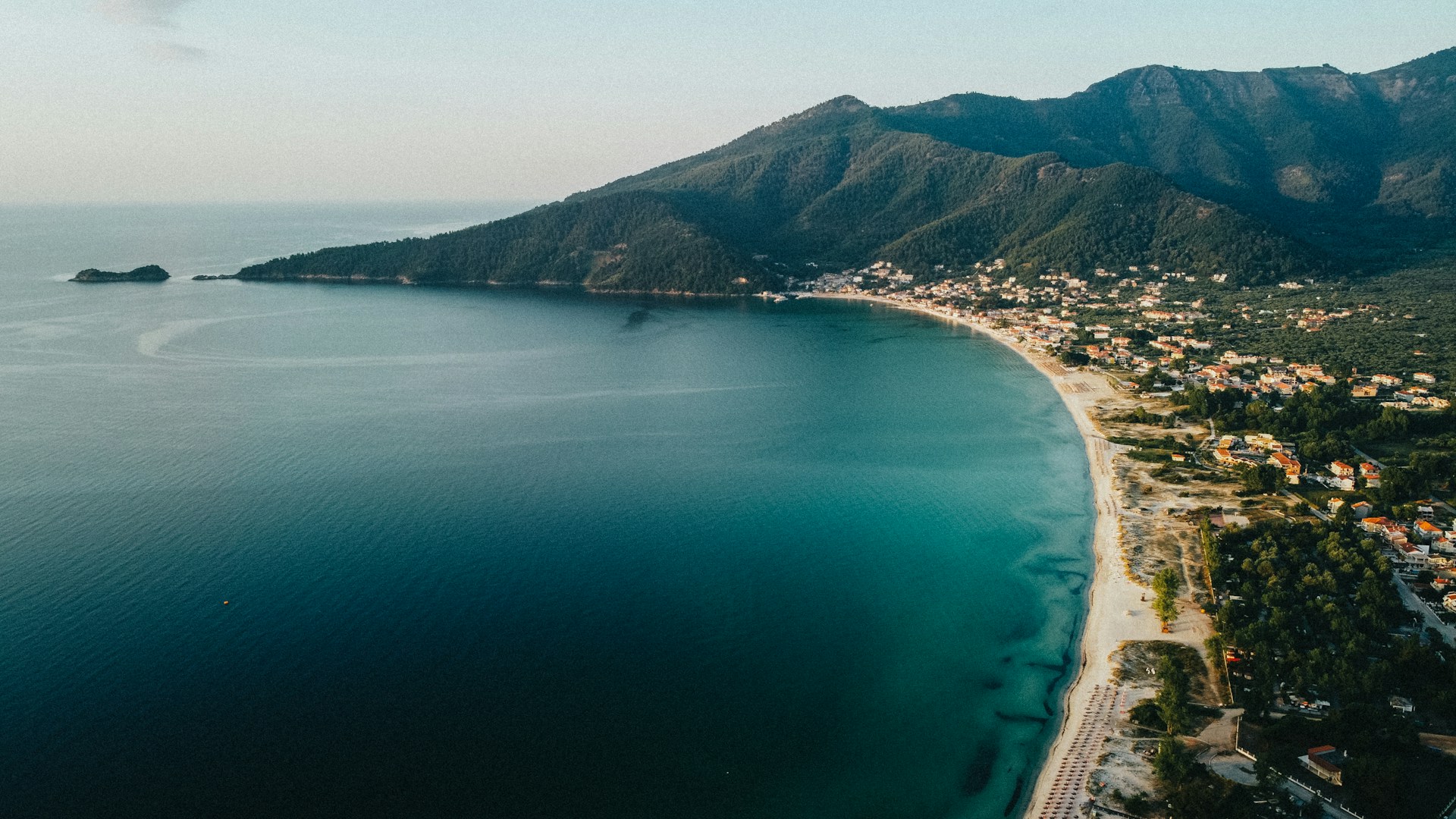 thasos-koinoyra-unsplash