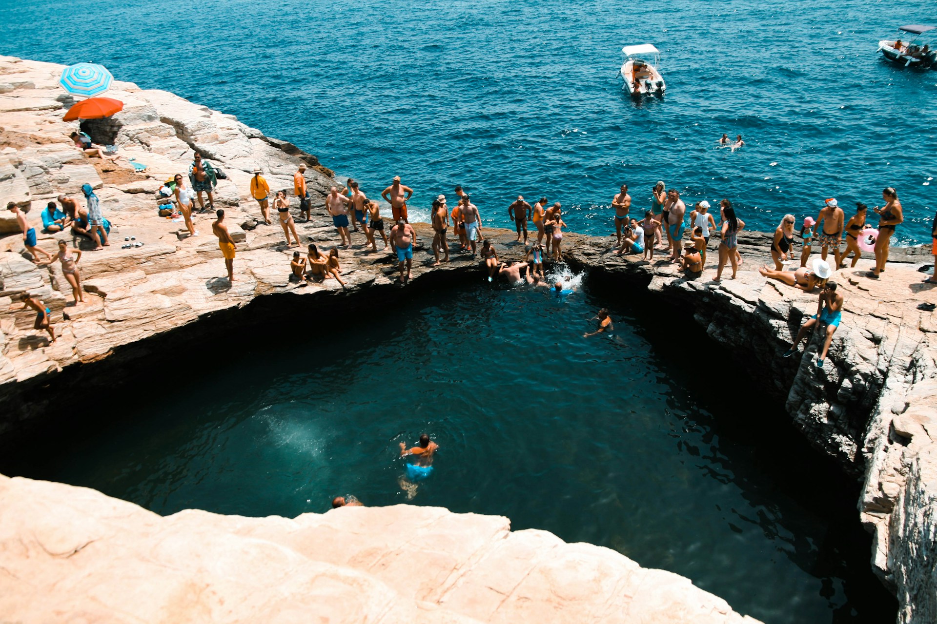thasos-unsplash