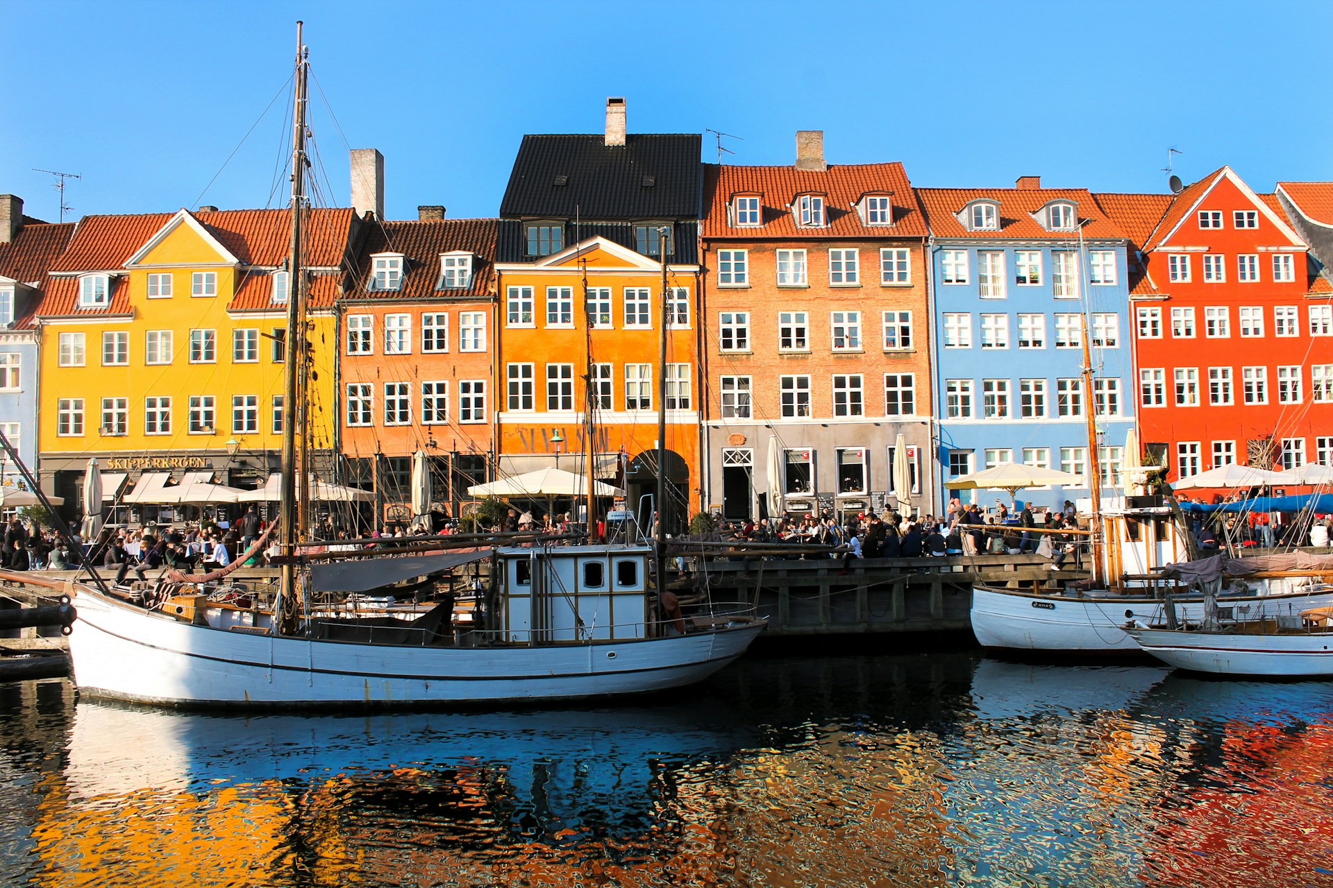 Nyhavn-unsplash