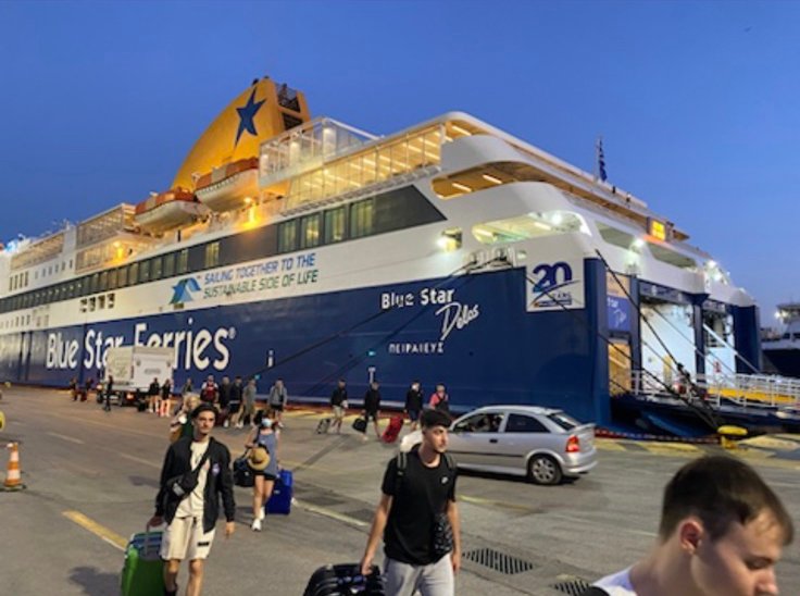 Blue Star Ferries & Fatsabook: Ένα μεγάλο ταξίδι στις Κυκλάδες με την υπογραφή της Blue Star
