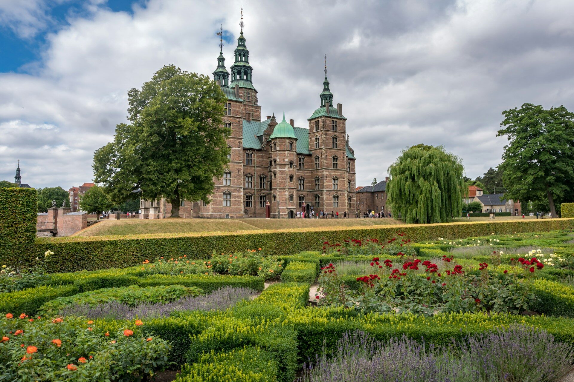 copen_castle_2-unsplash