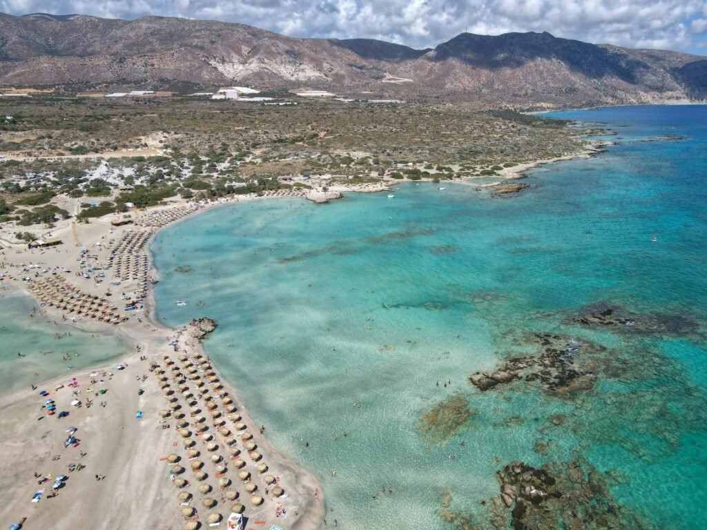 Ελαφονήσι: το εξωτικό όνειρο της Κρήτης που πρέπει να ζήσεις έστω μία φορά