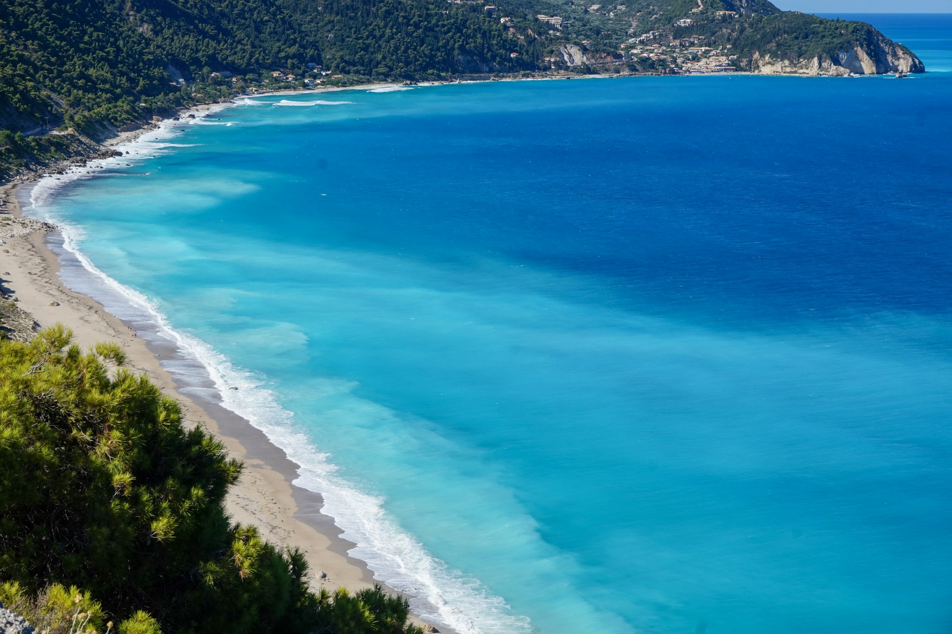 lefkada_basiliki-unsplash