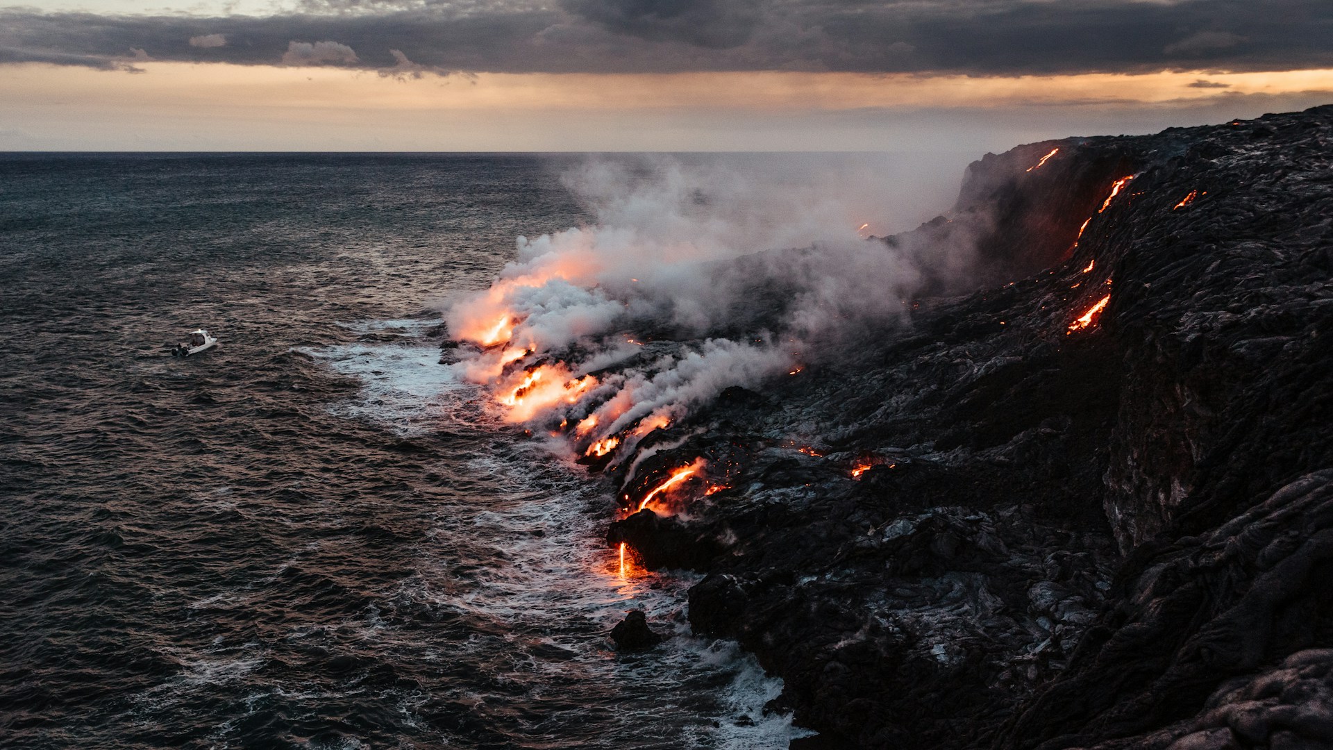 mount_Kilauea-unsplash