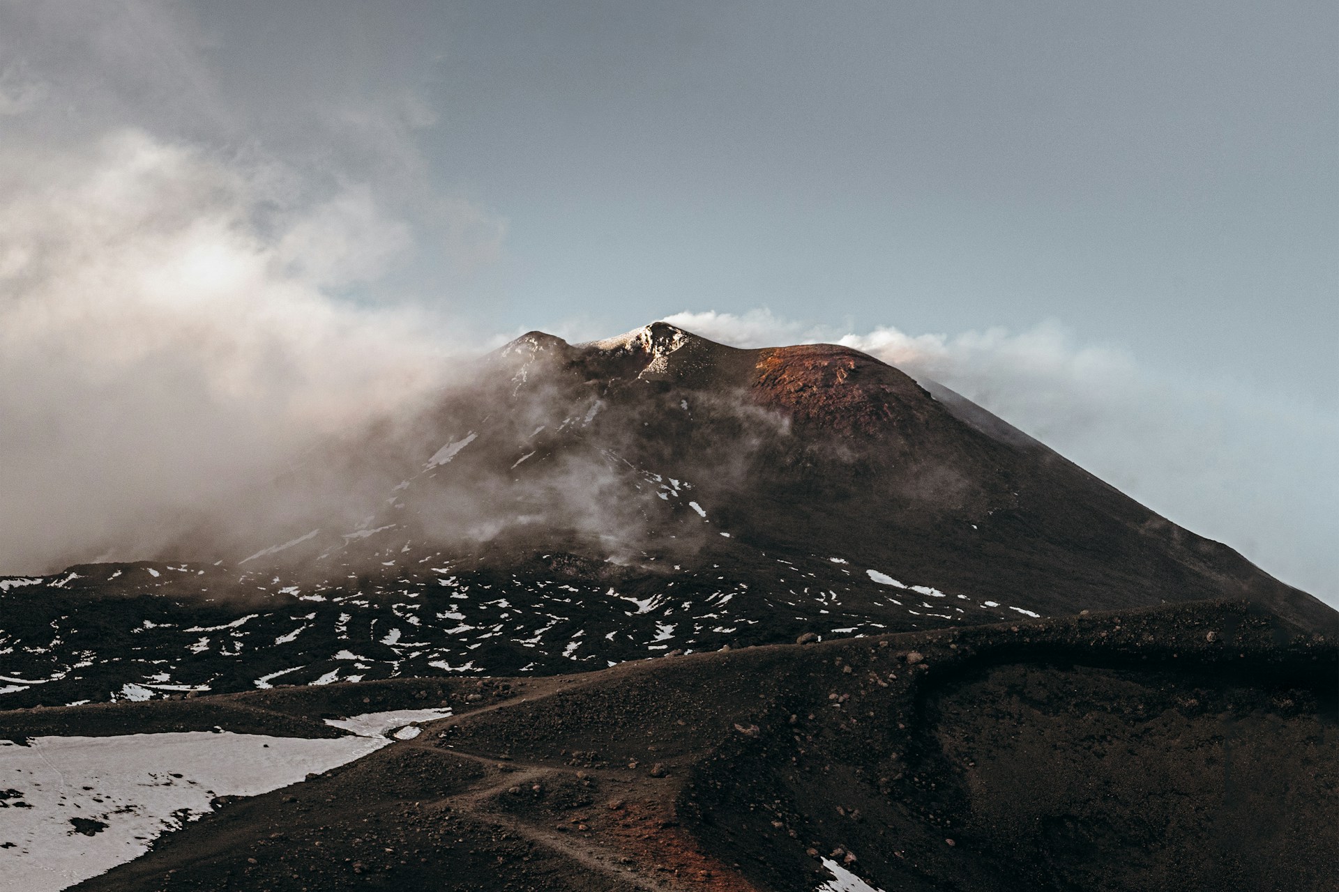 mount_etna-unsplash