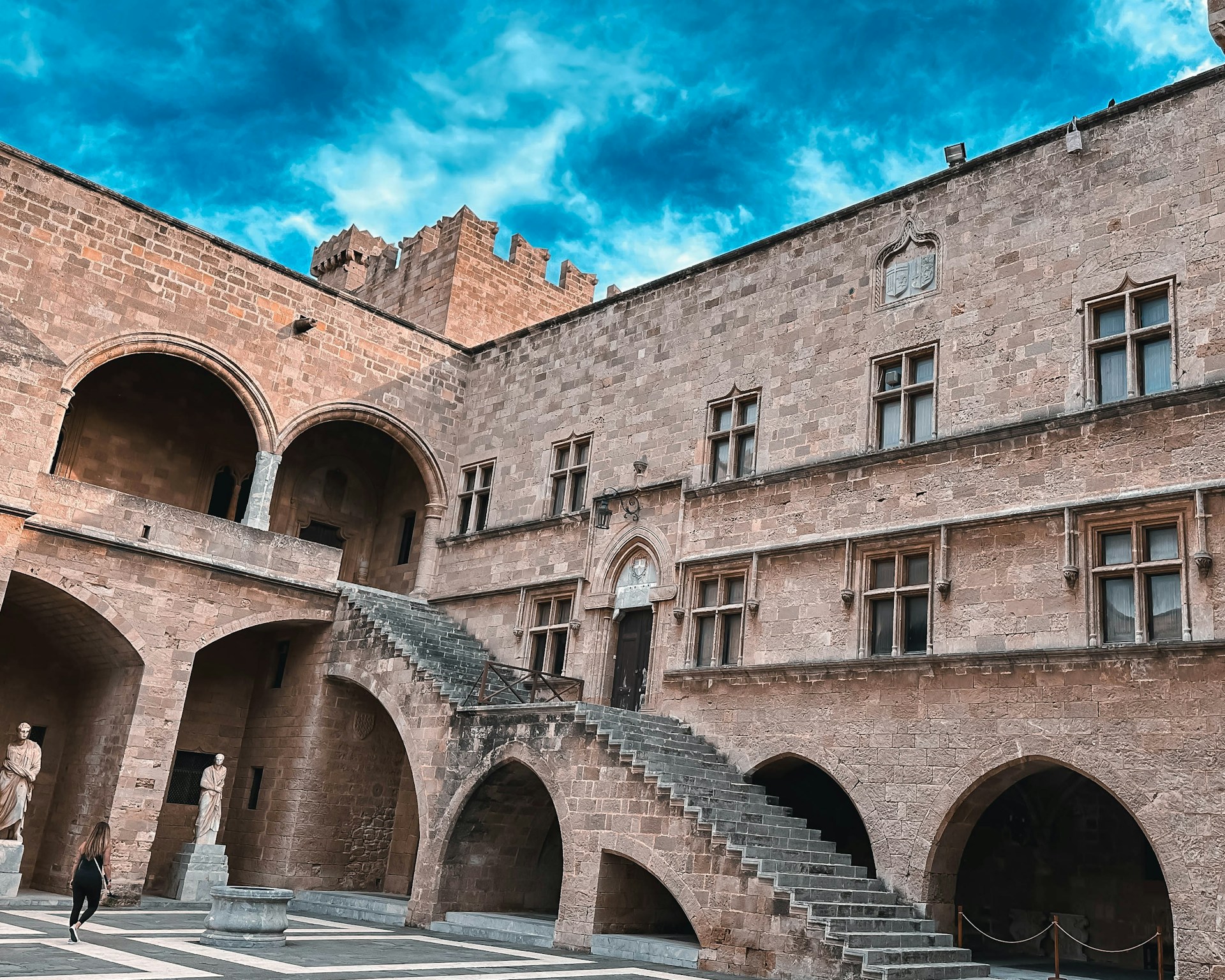 rhodes_5-unsplash