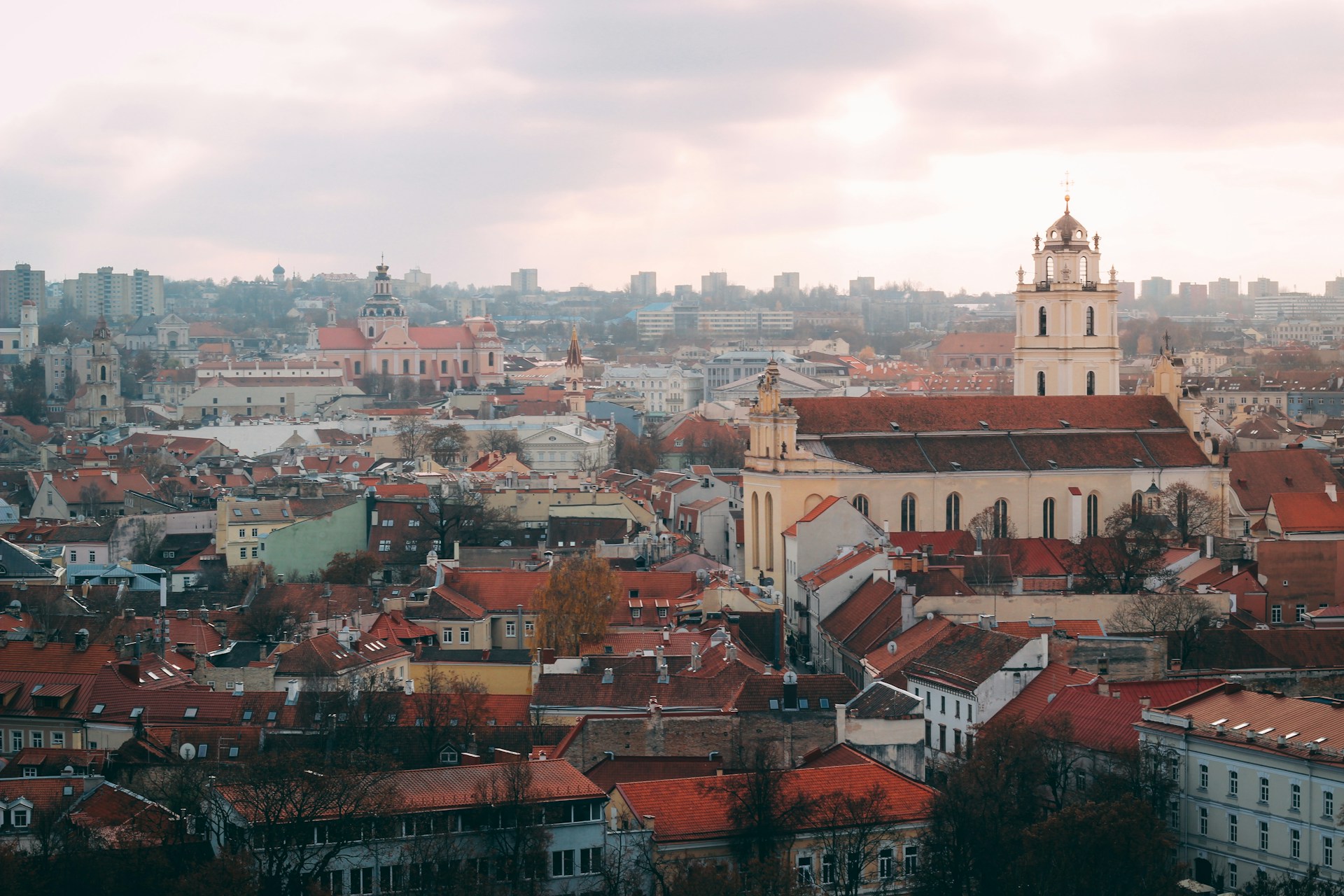 lith_2-unsplash