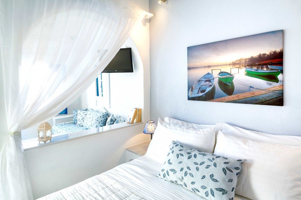 santorini_jacuzzi_apartment-04-1024×683