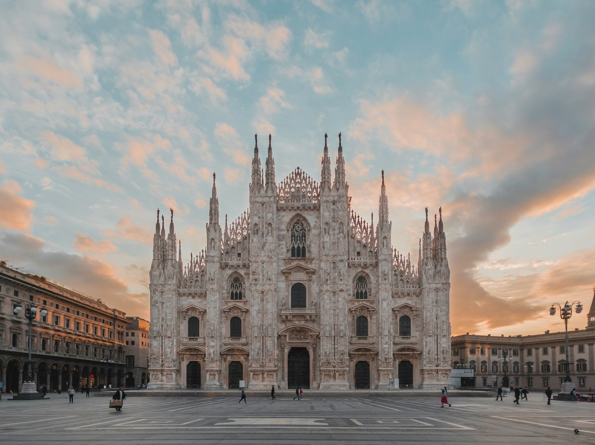 milan_2-unsplash
