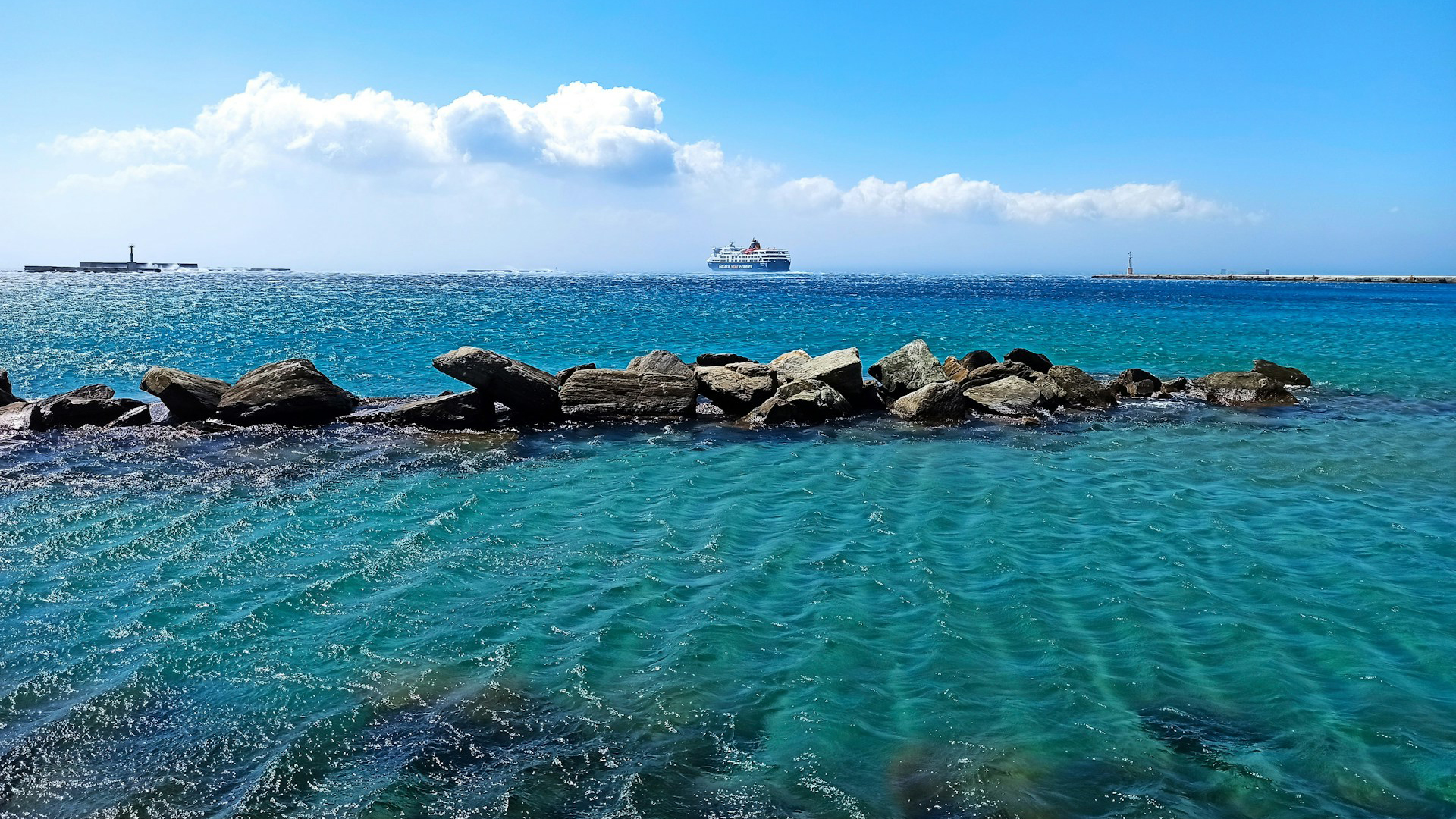 tinos-3_unsplash