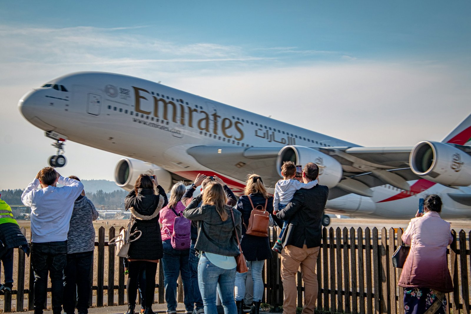 Emirates_3-unsplash