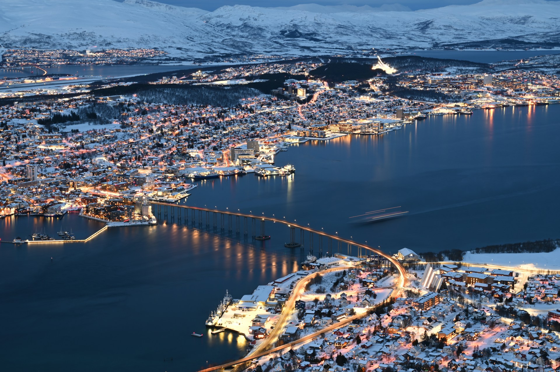 Tromsø_2-unsplash