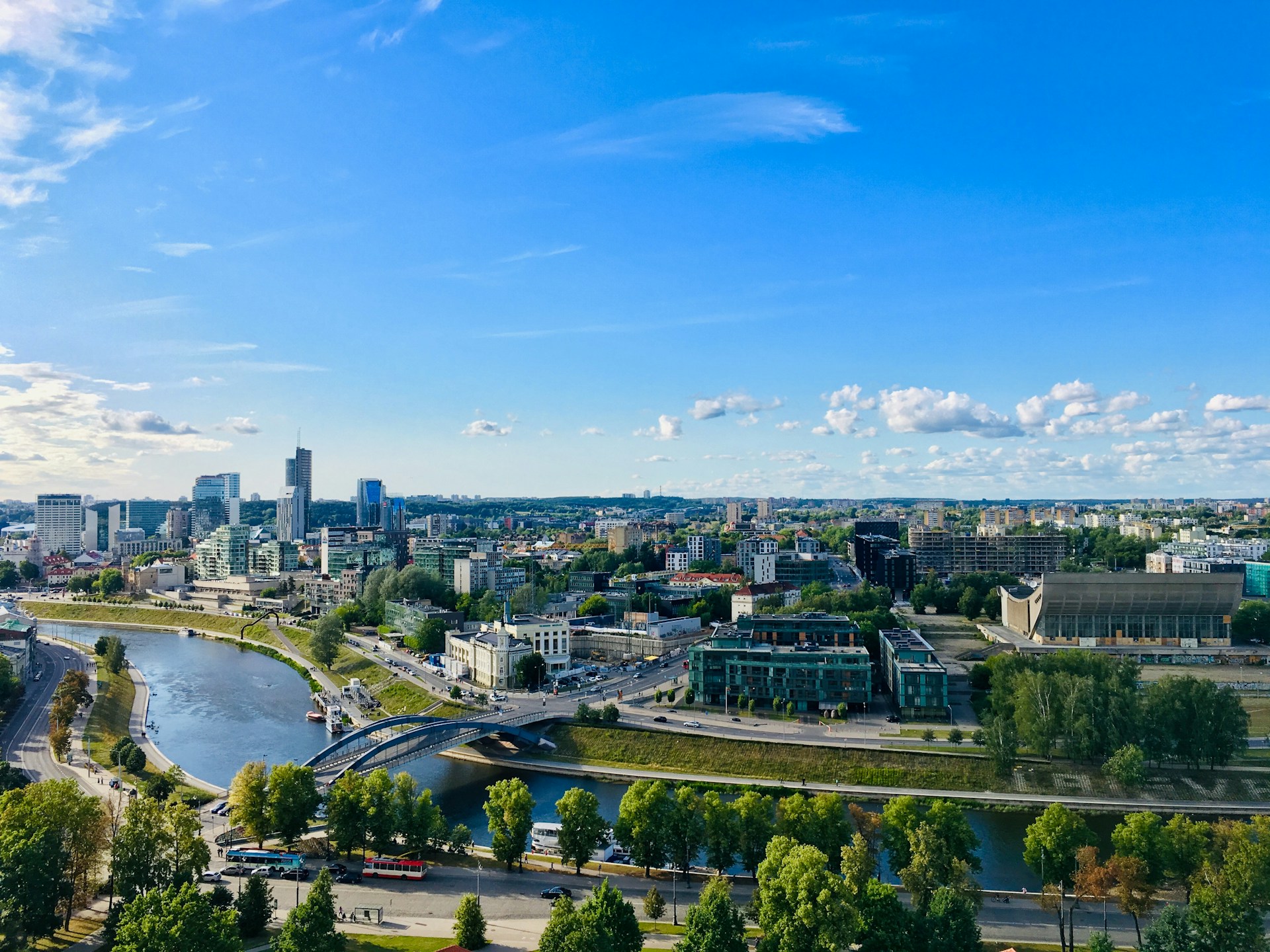 Vilnius_lithuania_1-unsplash