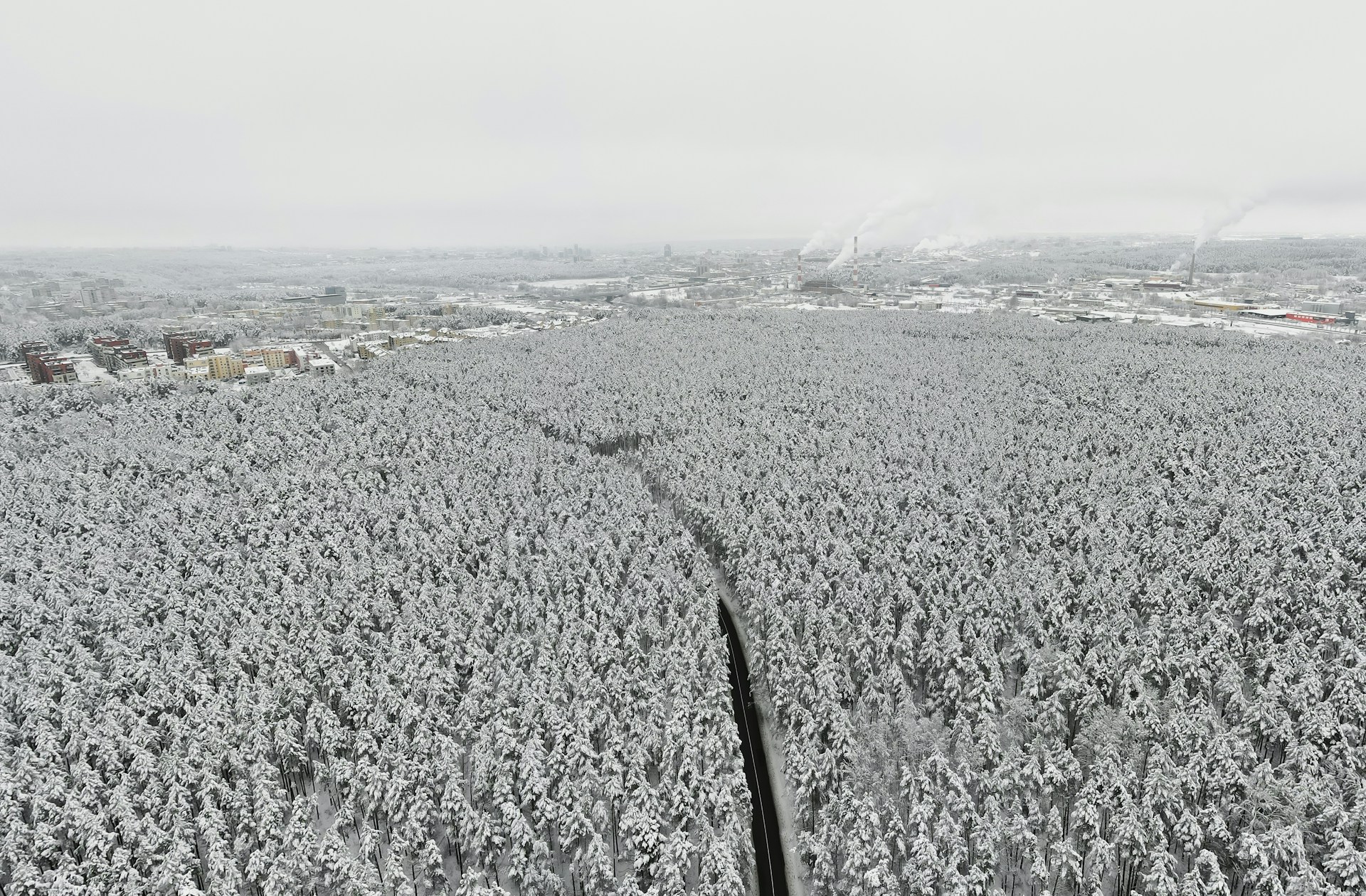 Vilnius_lithuania_4-unsplash