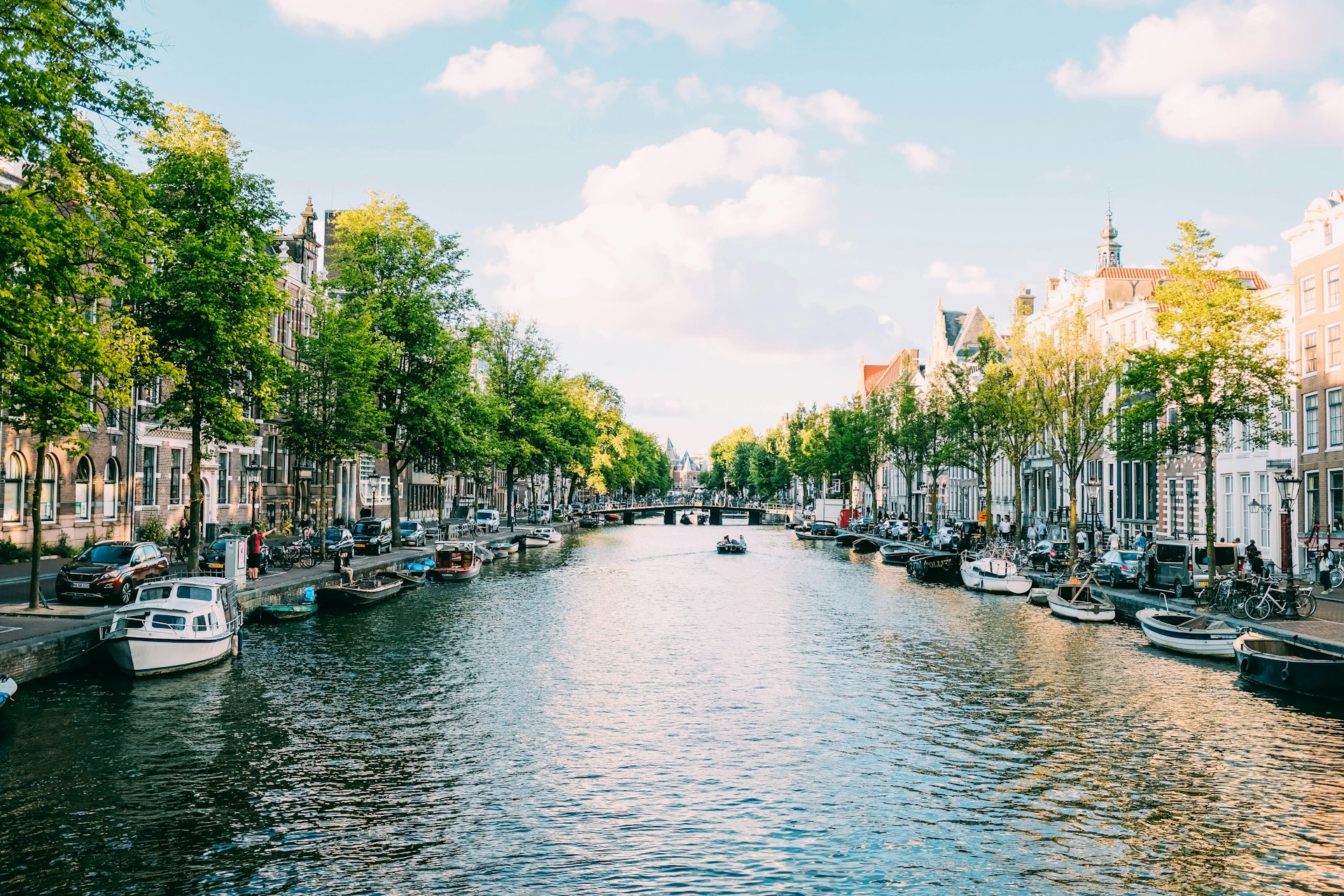 amsterdam_1-unsplash