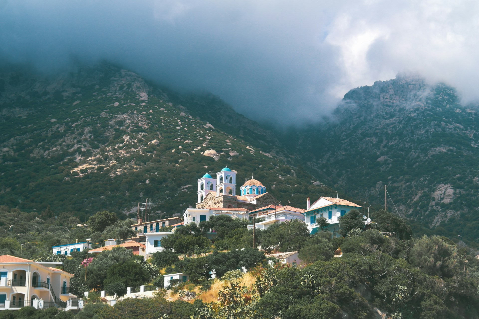 ikaria_1-unsplash