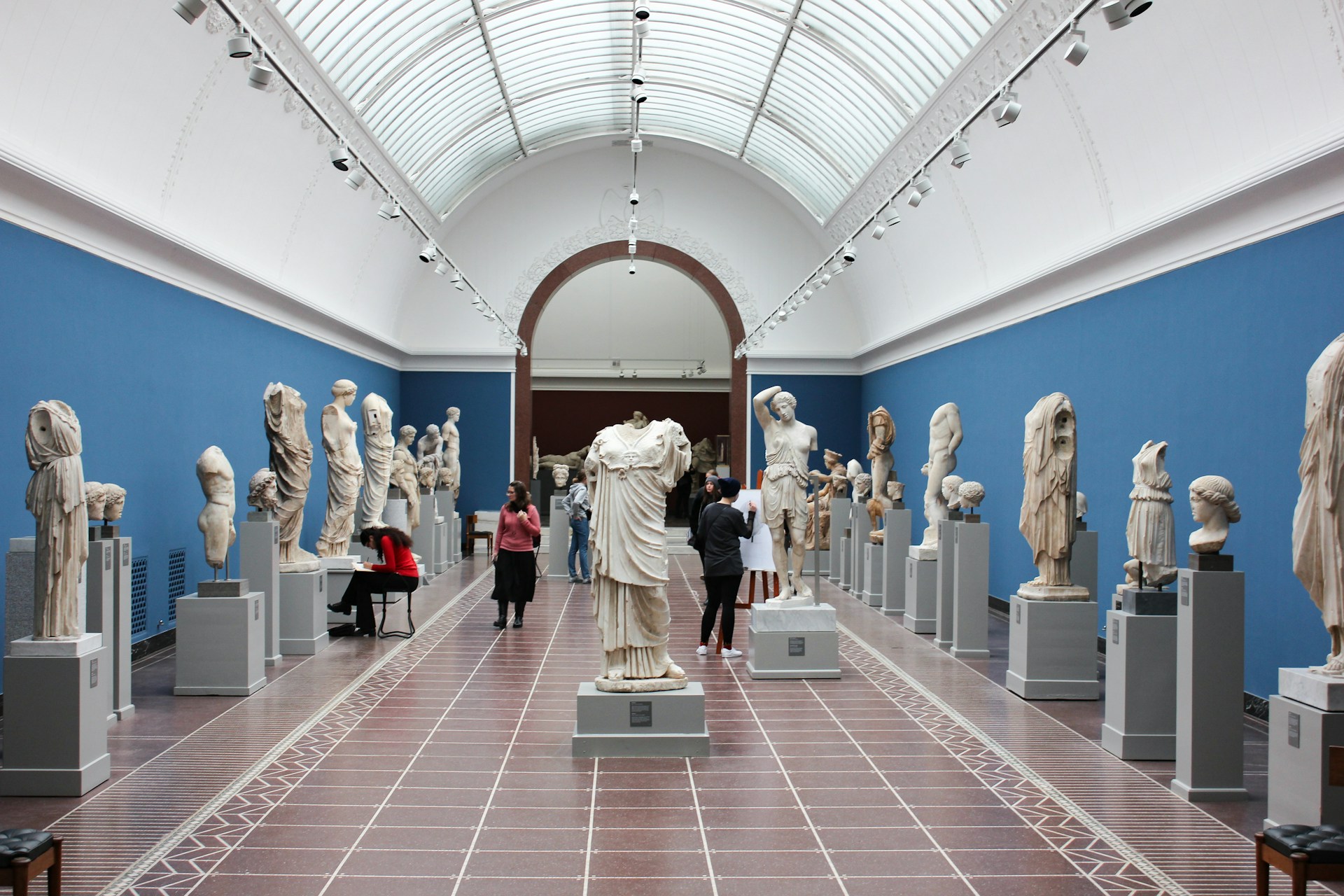 museum_1-unsplash
