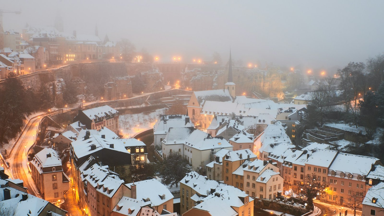luxembourg_christmas_1-unsplash
