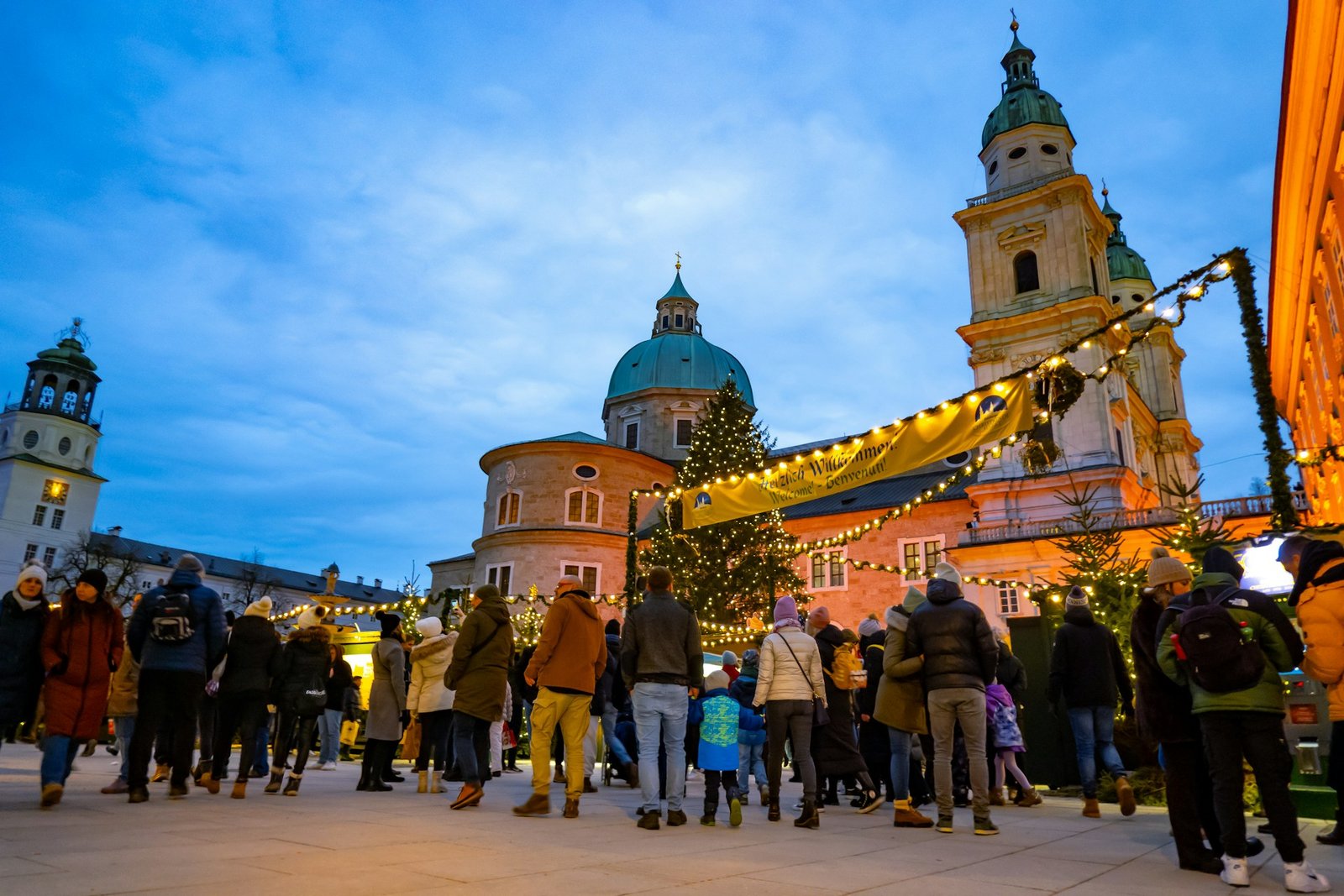 salzburg_christmas_4-unsplash