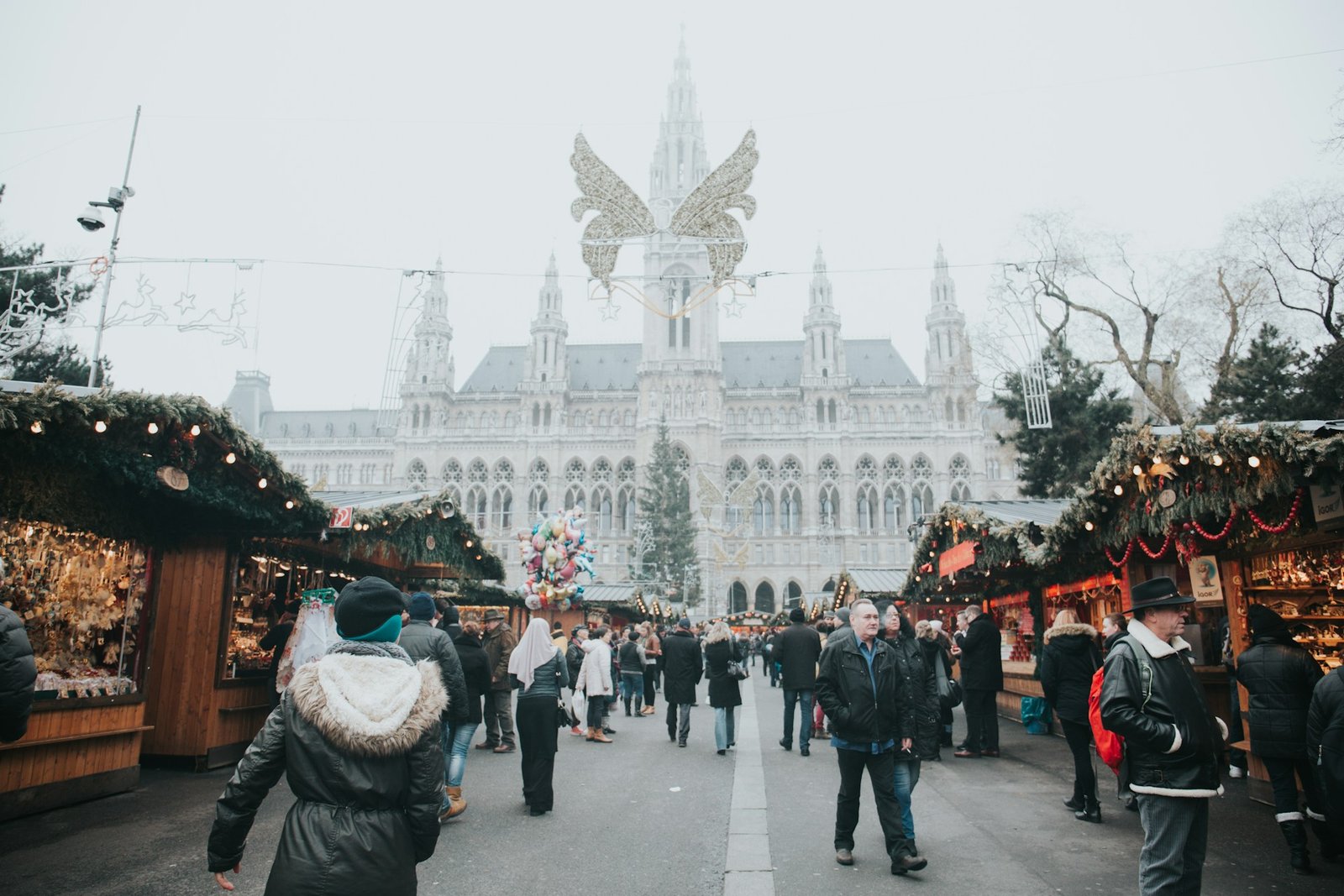 vienna_christmas_4-unsplash