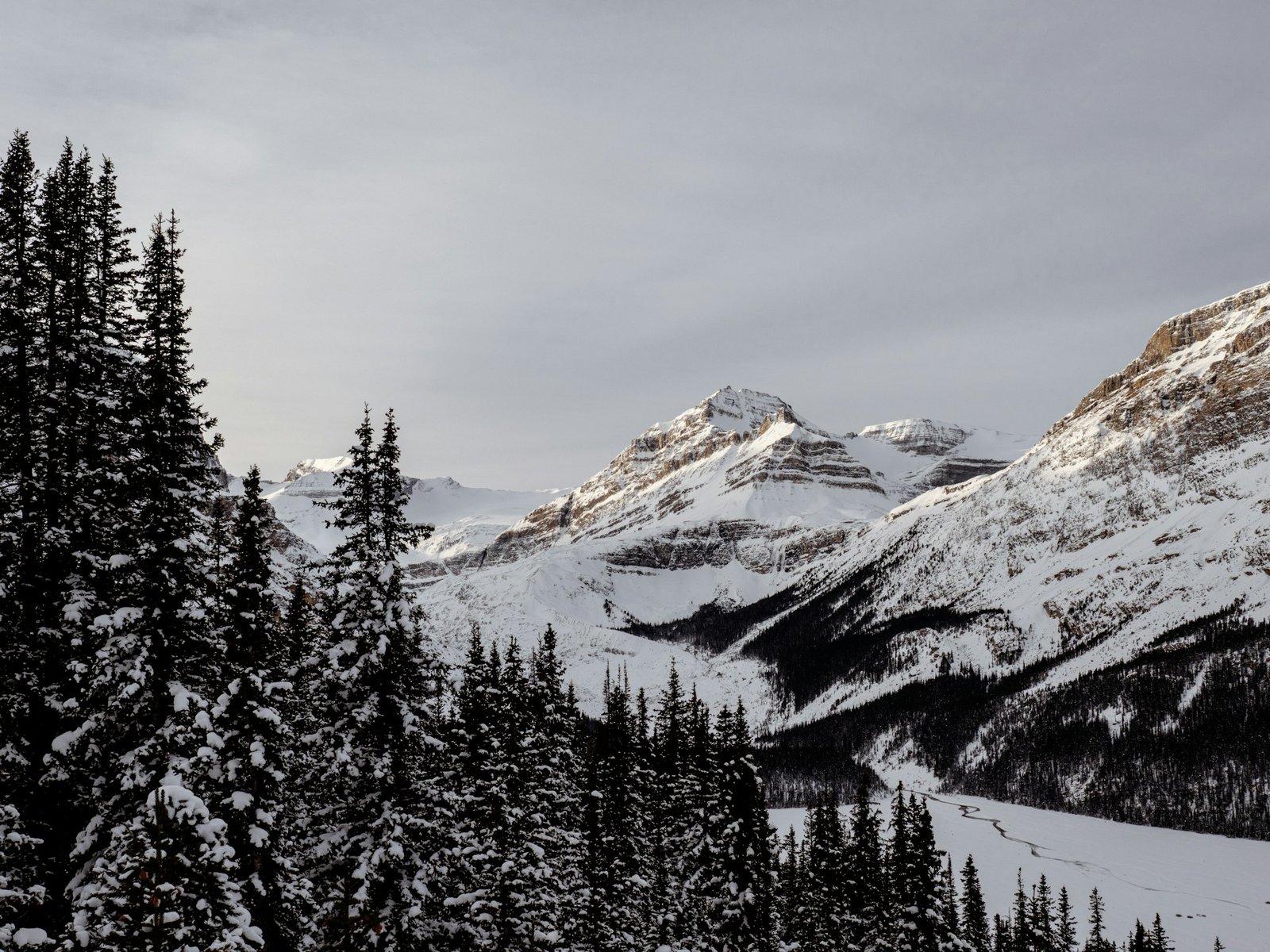 Banff & Lake Louise _1-unsplash