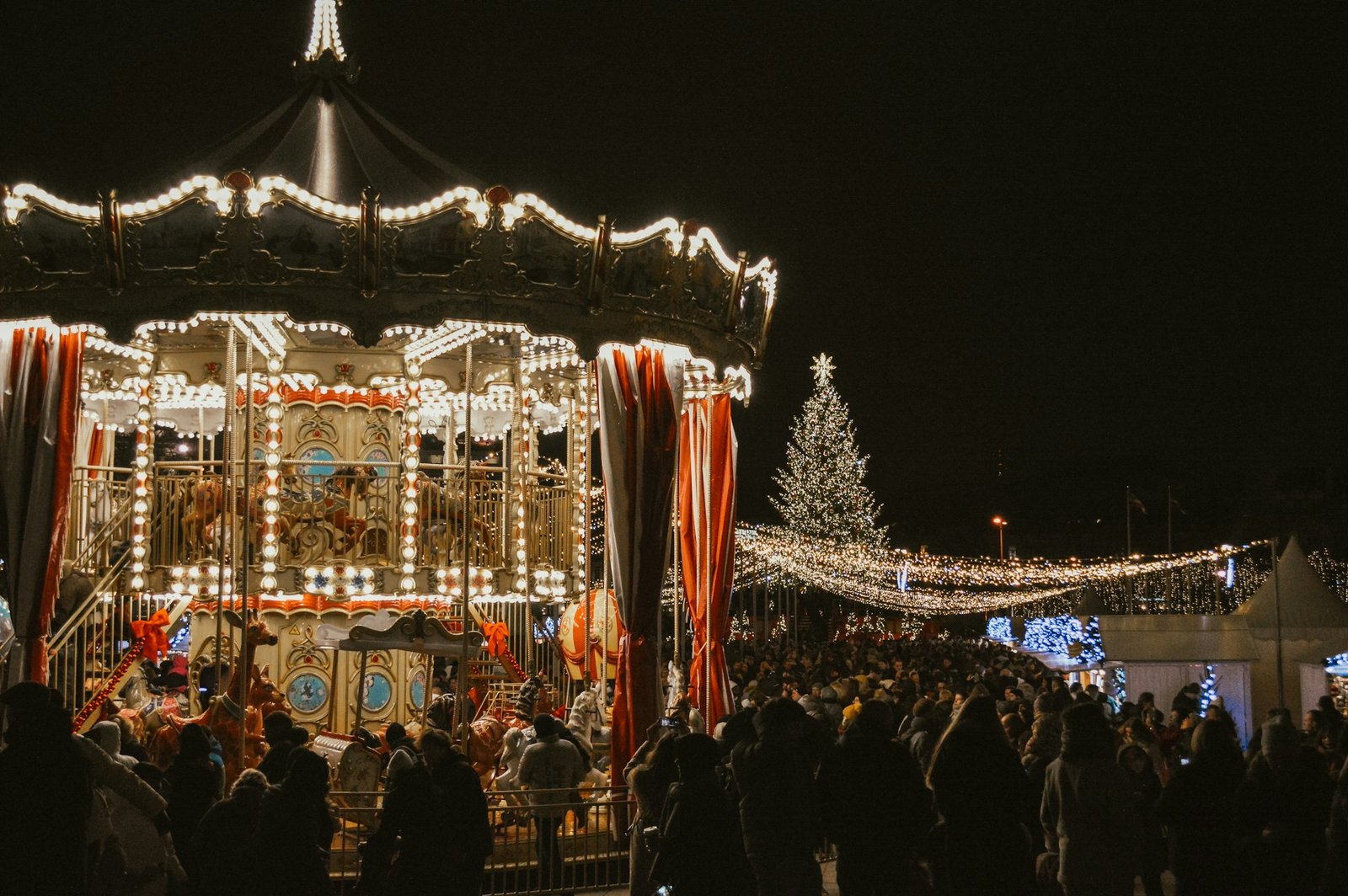 vilnius_christmas_4-unsplash