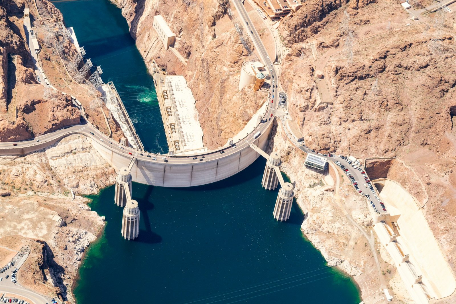 hoover_dam-unsplash