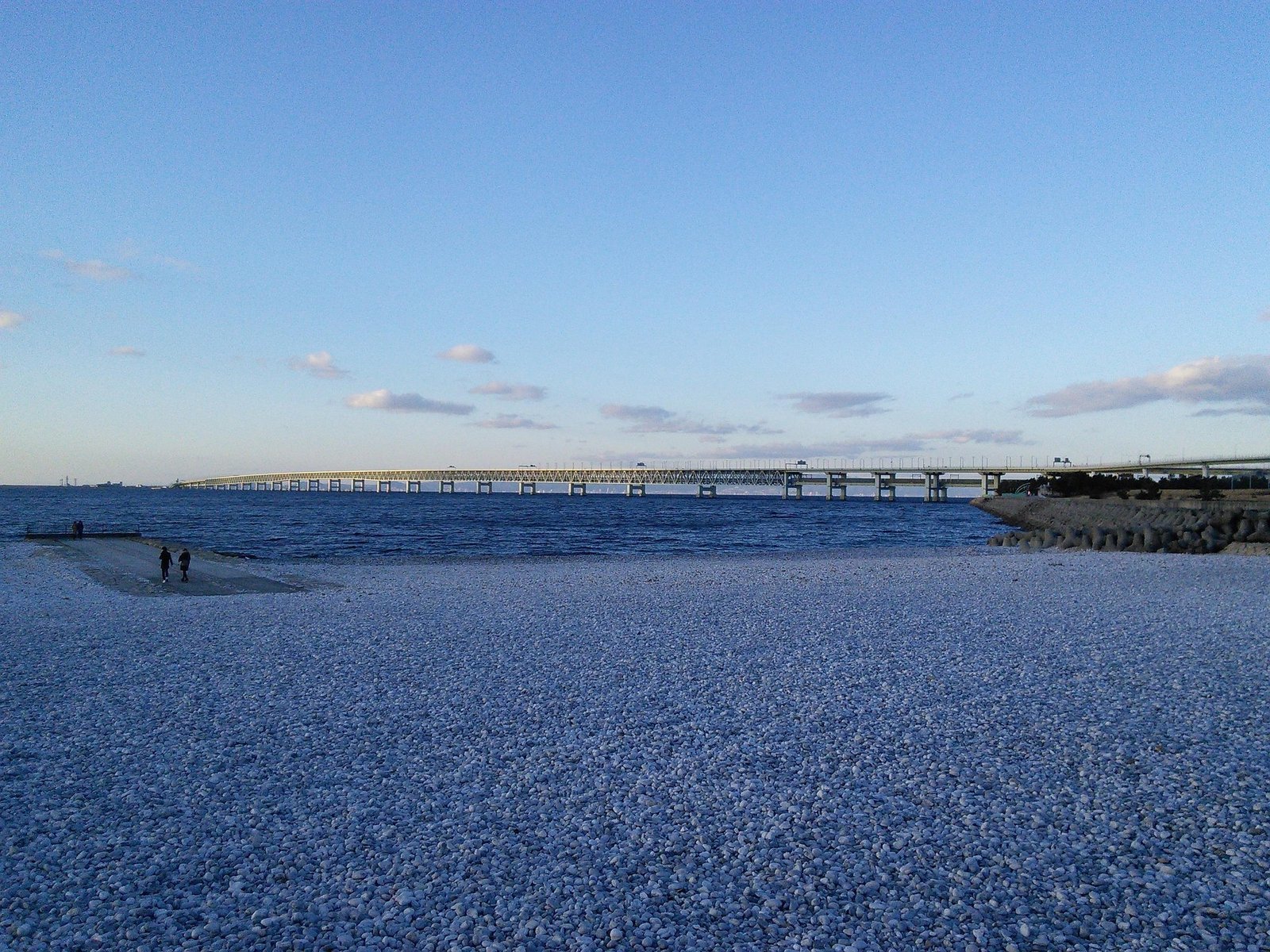 kansai-airport-connecting-bridge-251033_1920