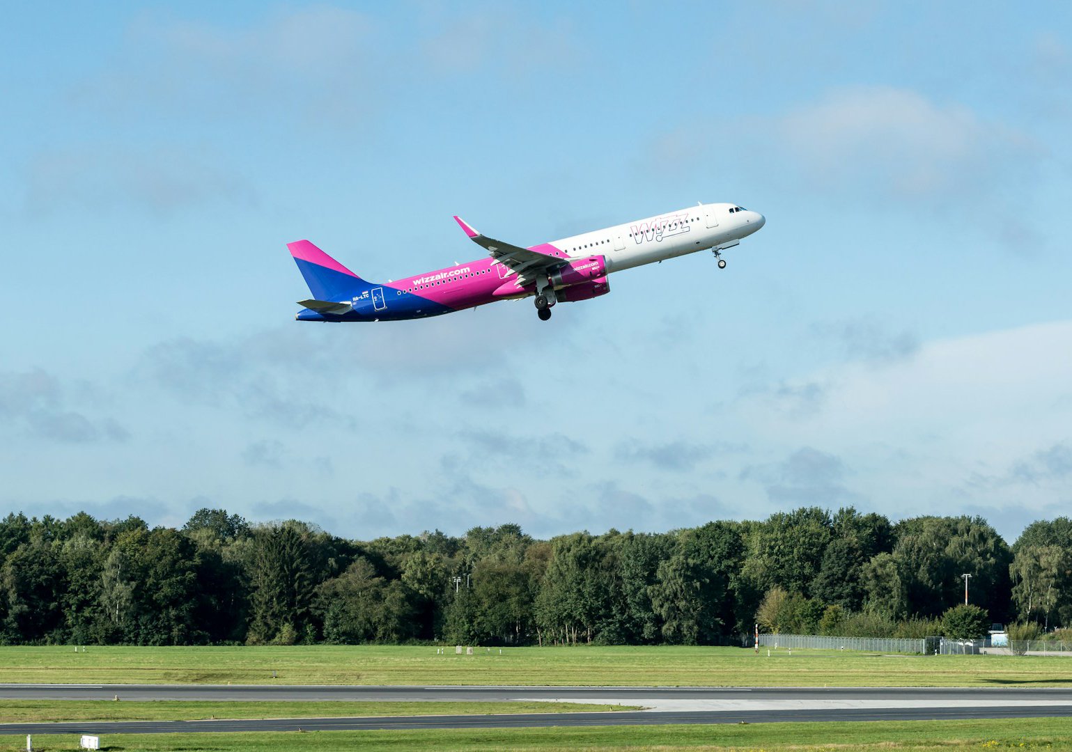 wizz_air_2026-unsplash