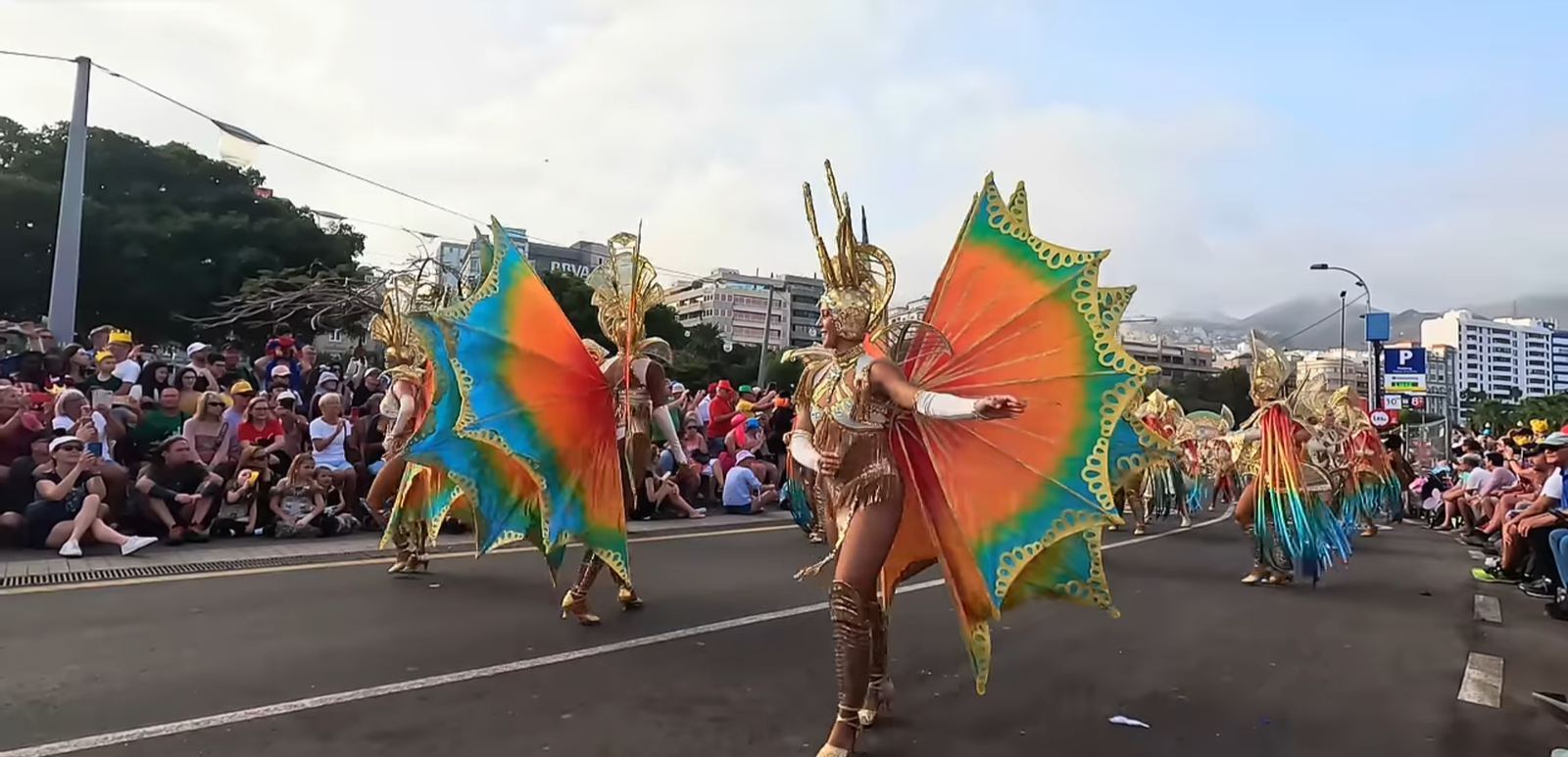 carnival_santa-cruz-1