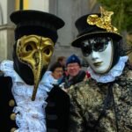 Αποκριές στην Ευρώπη: Τα πιο εντυπωσιακά καρναβάλια που αξίζει να ζήσεις – με κορυφή τη Βενετία