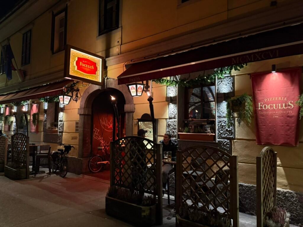 Foculus Pizzeria: το θρυλικό στέκι της Λουμπλιάνας που θα σας κάνει να αγαπήσετε την πίτσα ξανά