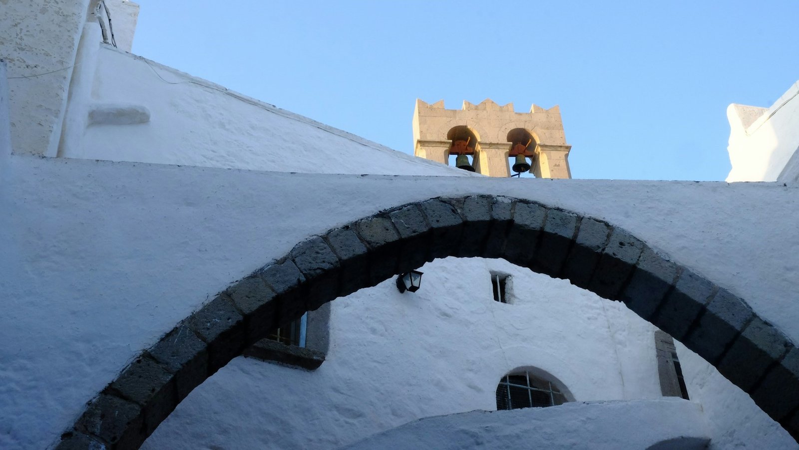 patmos-easter-unsplash-1