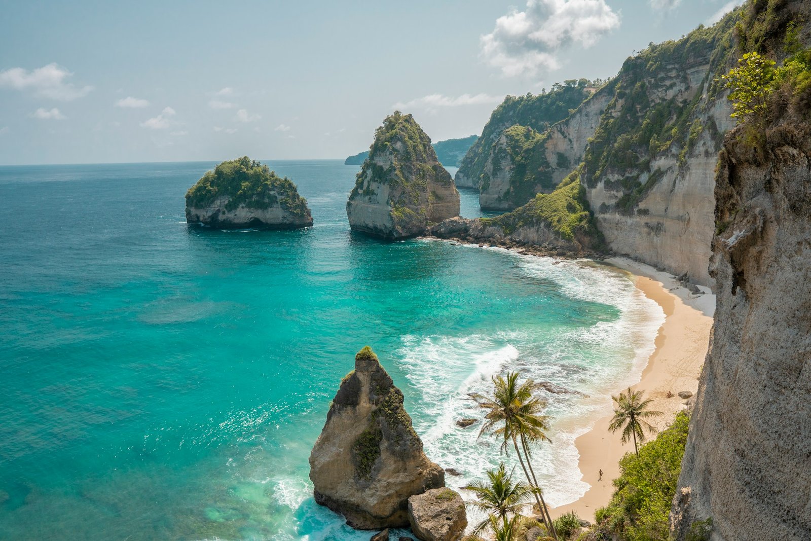 alfiano-sutianto-Nusa Penida-bali-unsplash