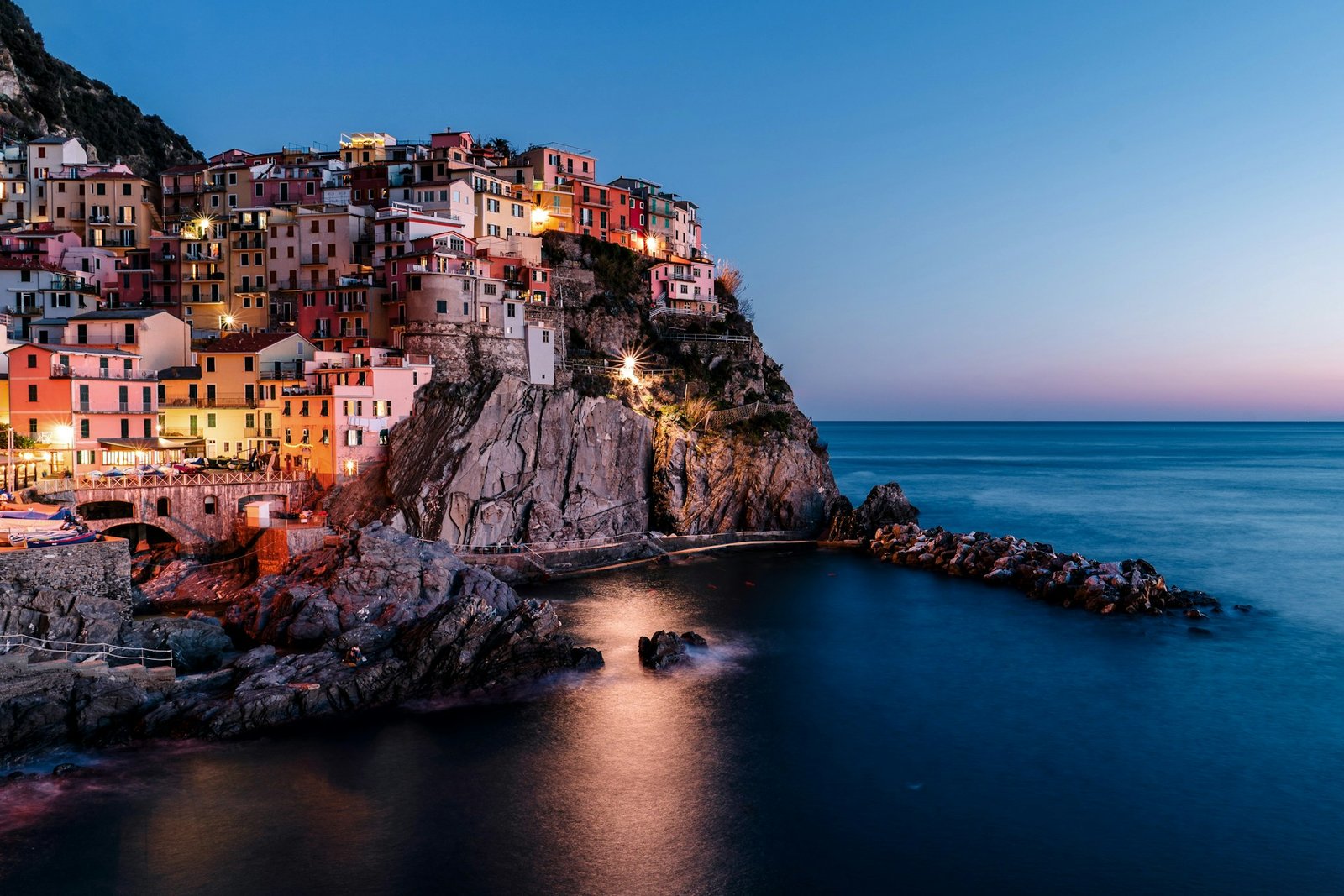 bjorn-snelders-Cinque Terre-1I-unsplash