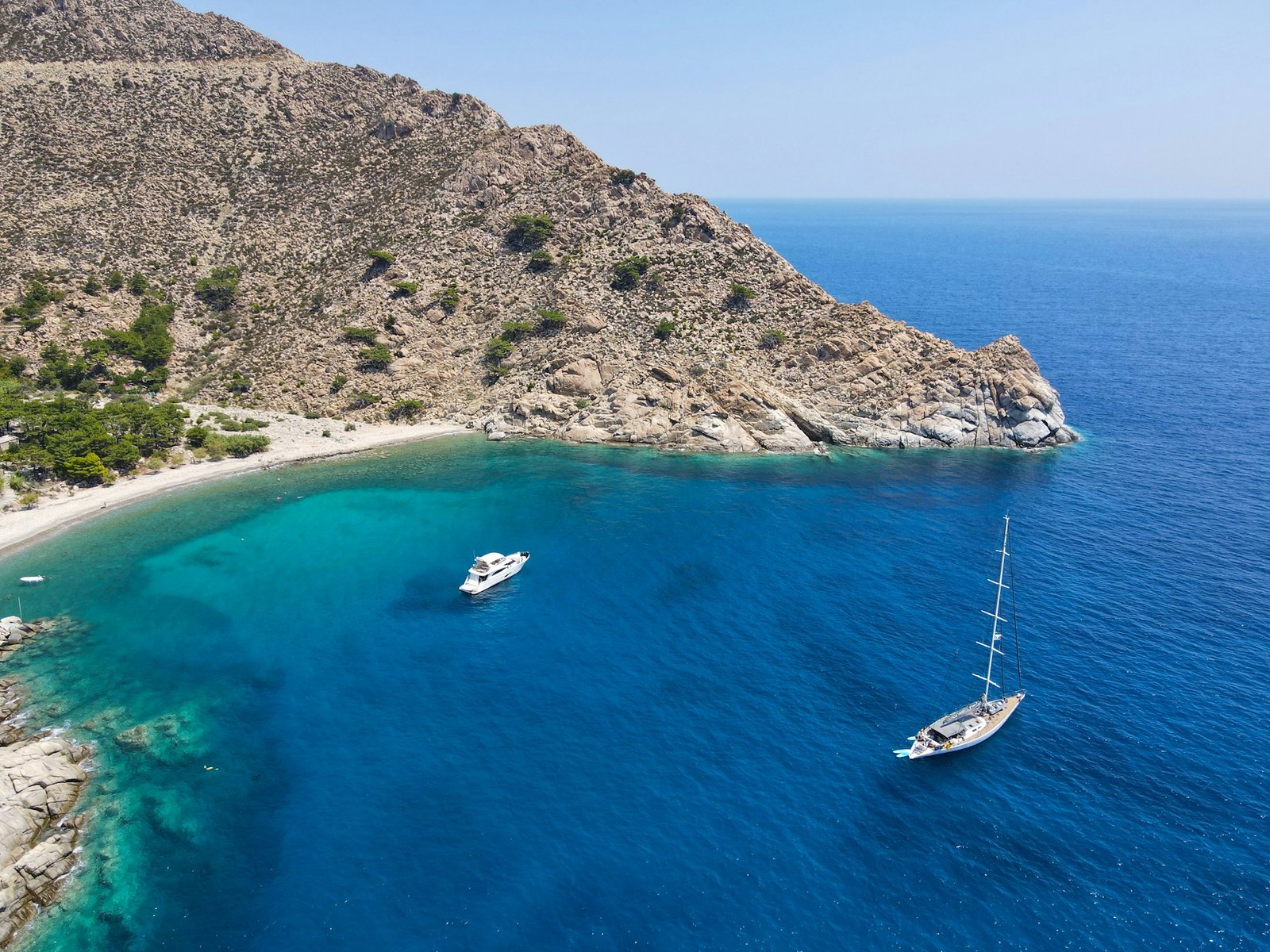 dimitris-kiriakakis-ikaria-unsplash