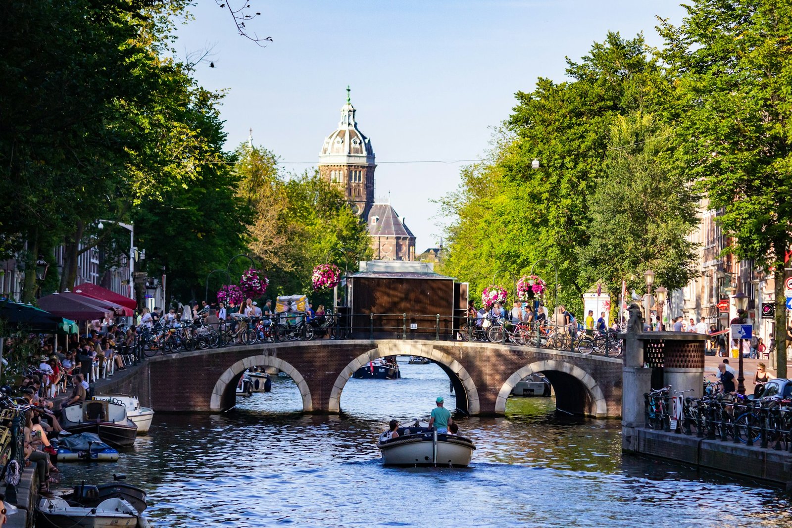 gautam-krishnan-amsterdam-1-unsplash