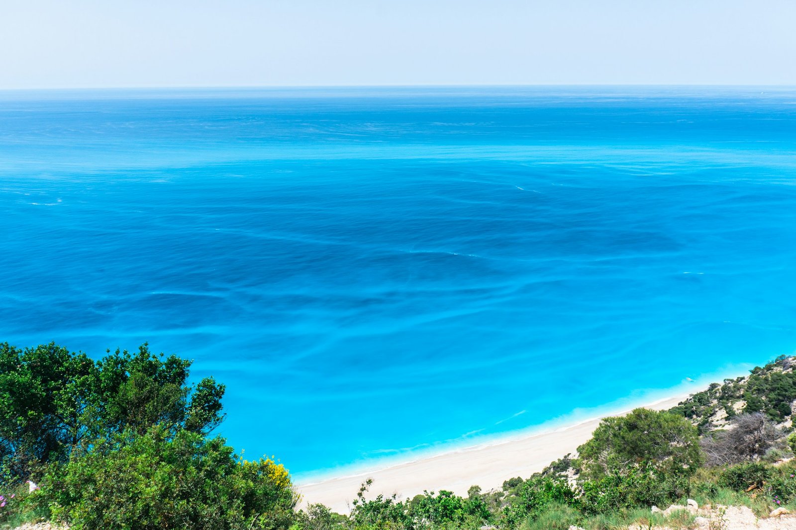 johnny-africa-egremni-lefkada-unsplash