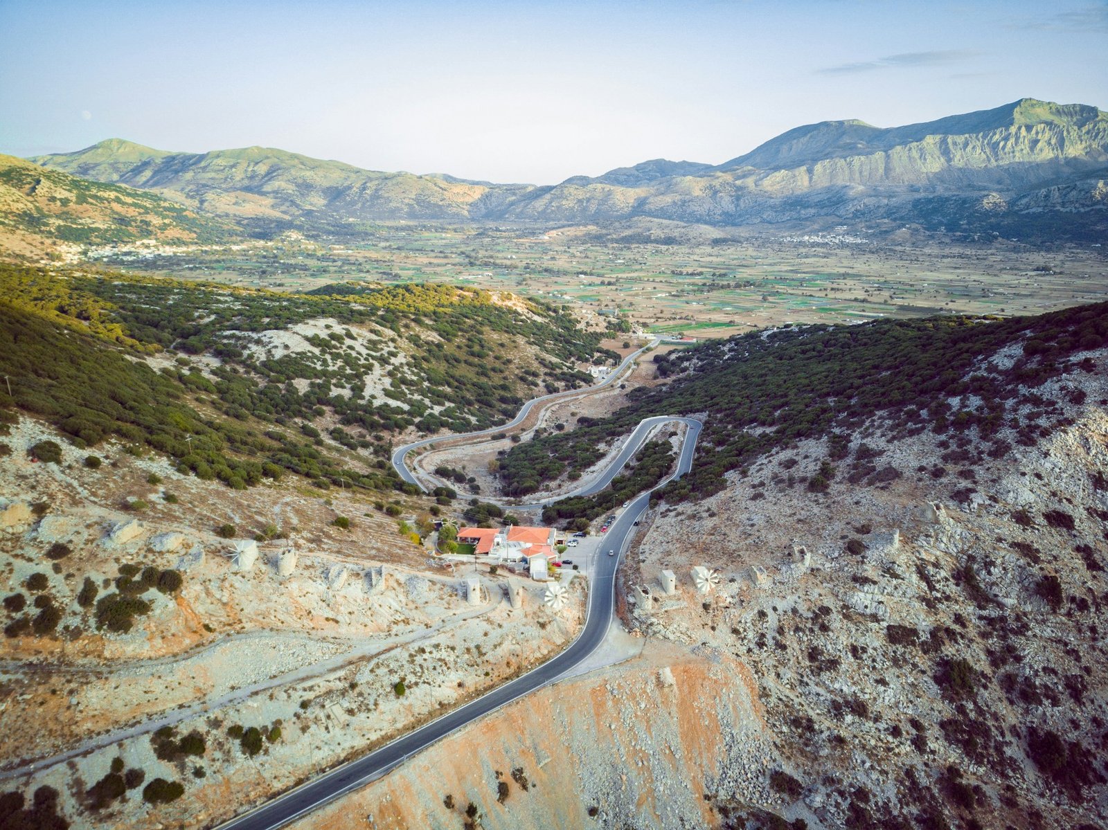 joshua-kettle-es_lasithi-unsplash