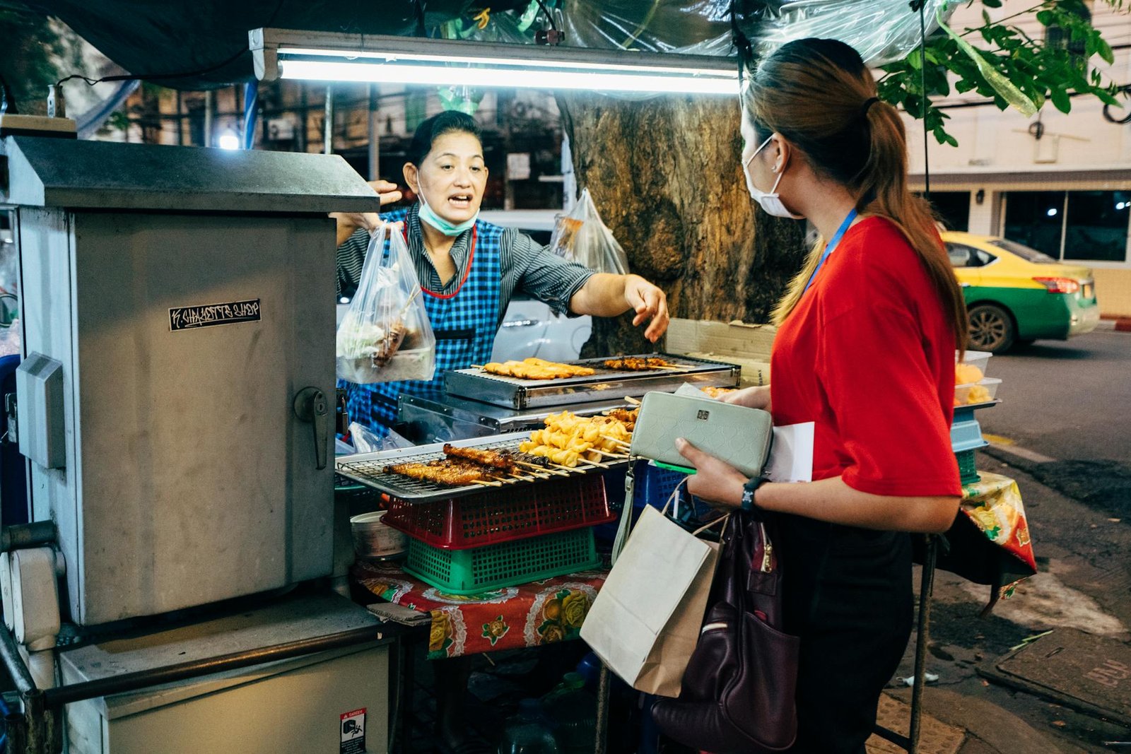 pexels-markus-winkler-tailand-street-food