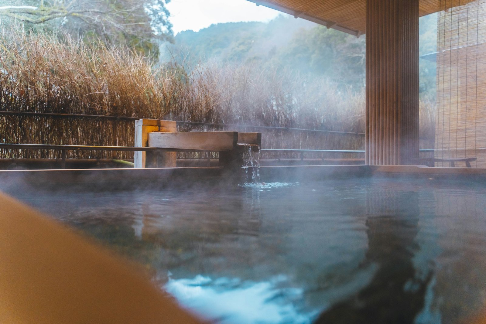 romeo-a-onsen-unsplash