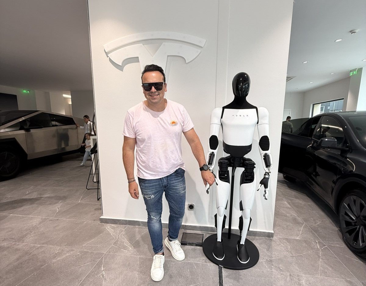 tesla-thess-3