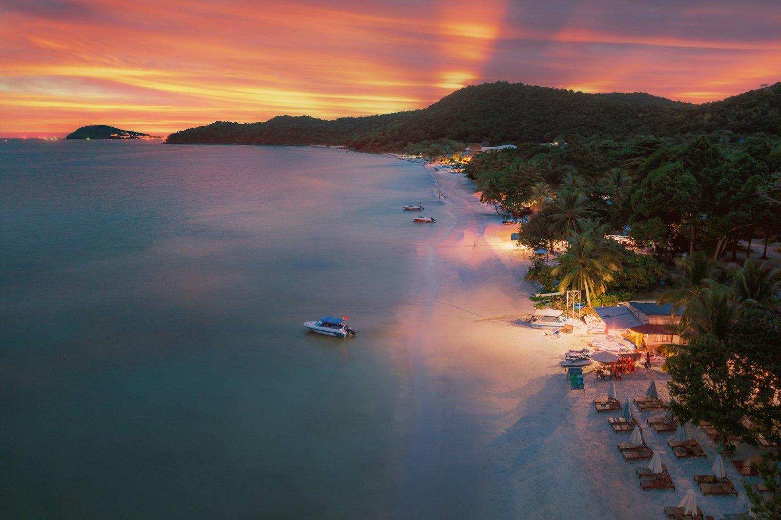 vivu-vietnam-Phu Quoc-vietnam-unsplash