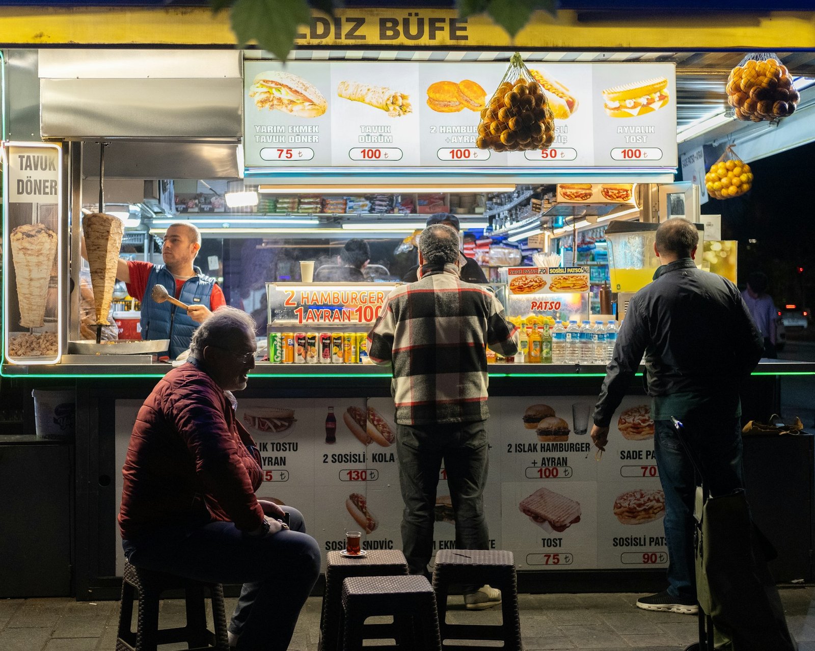 zeki-okur-_istanbul-food-1-unsplash