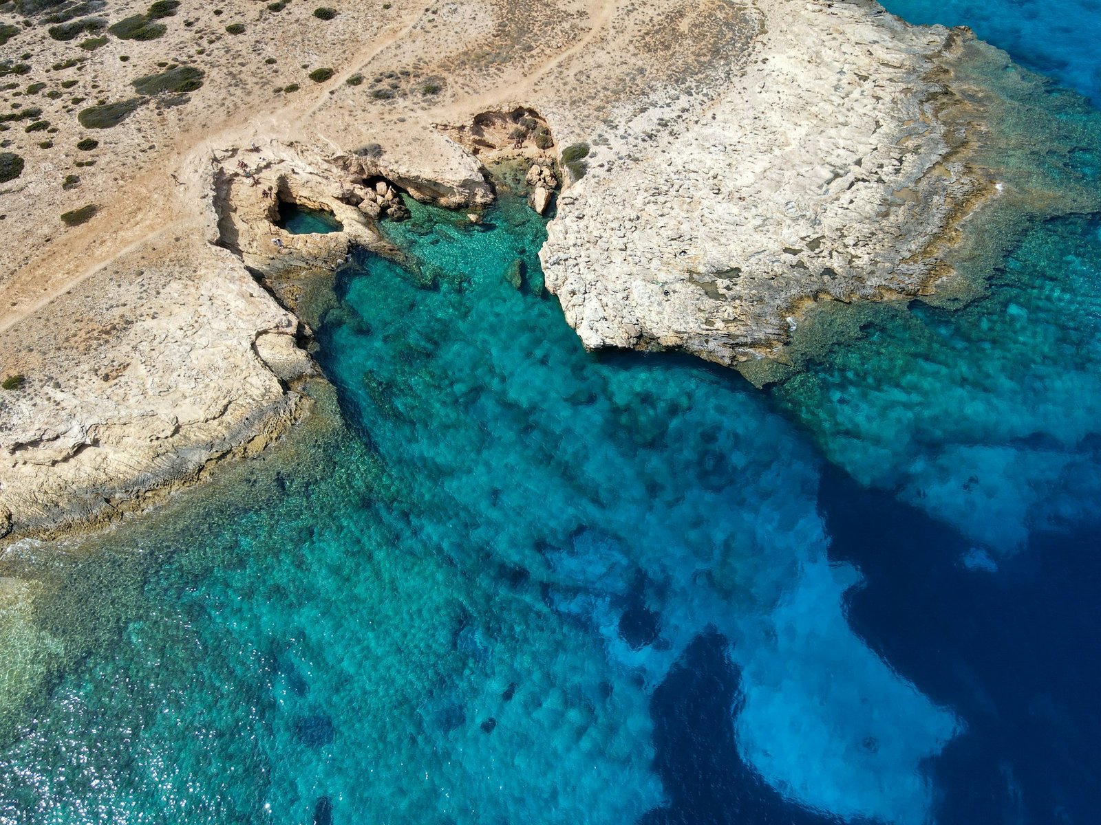 dimitris-kiriakakis-kouf-devils-eye-unsplash