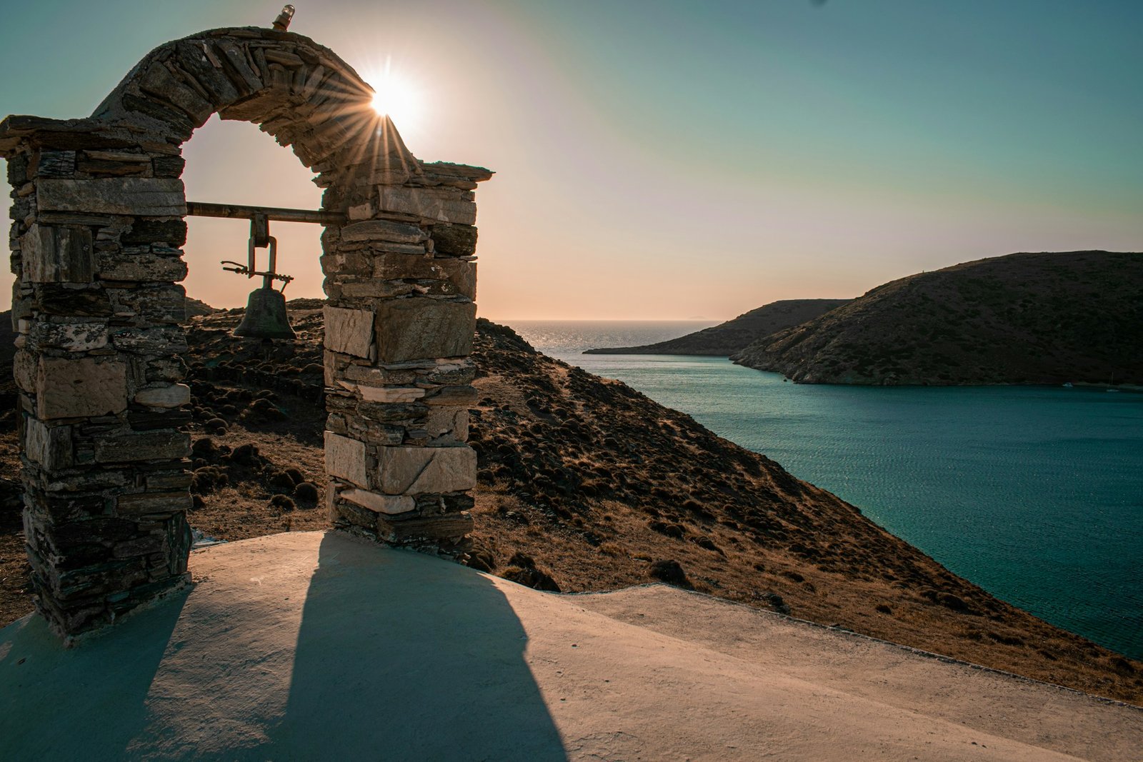 fotis-fotopoulos-kythnos-1-unsplash