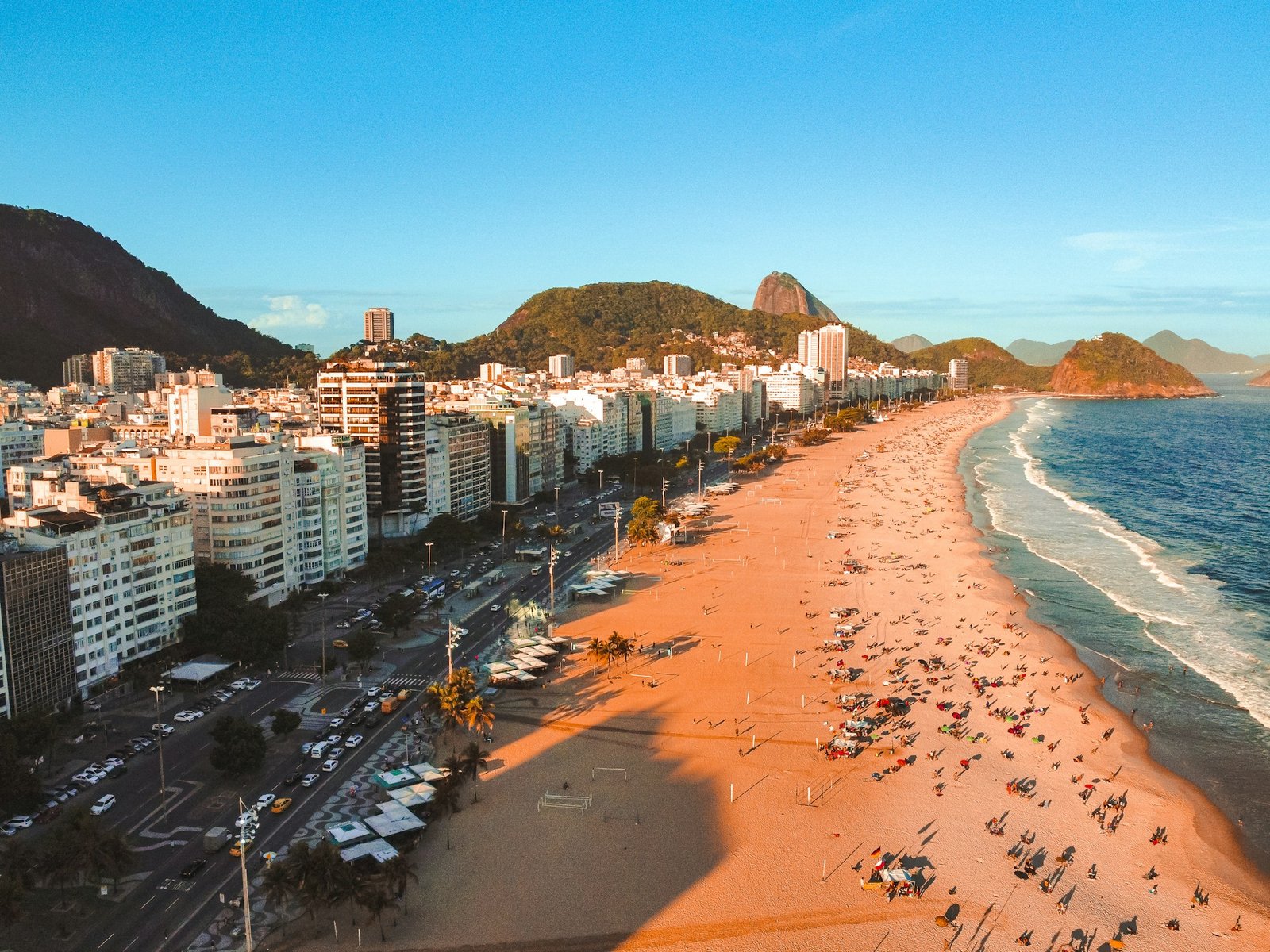 honorio-copacabana-unsplash