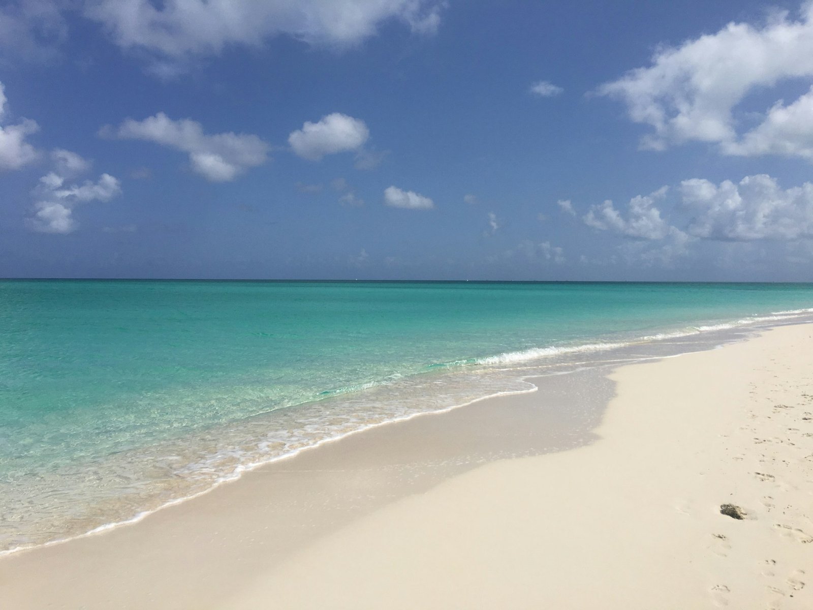 jennifer-ranicki-Grace-Bay –unsplash